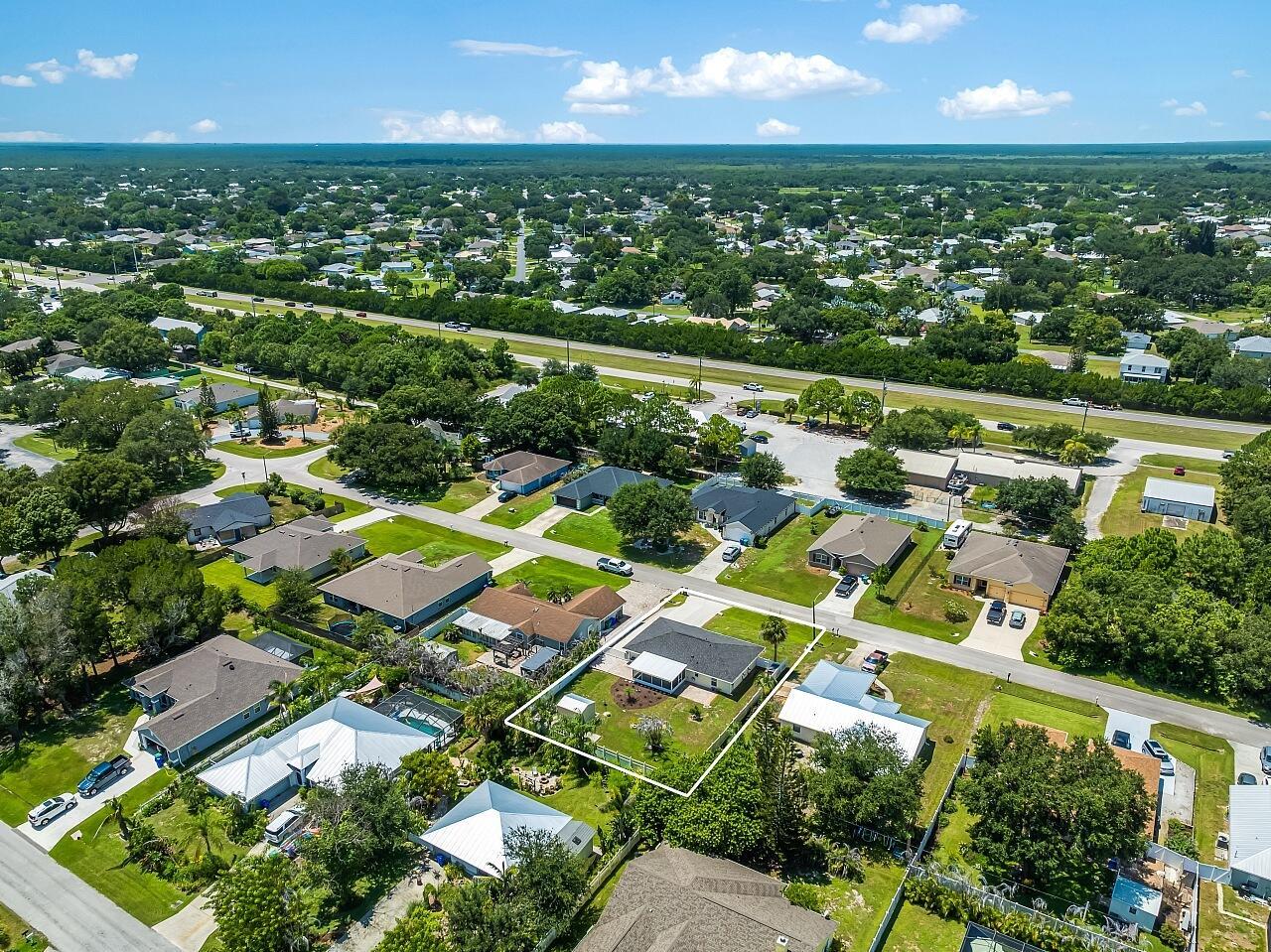 867 CLEARMONT Street, Sebastian, FL 32958, Sebastian - Photo 4