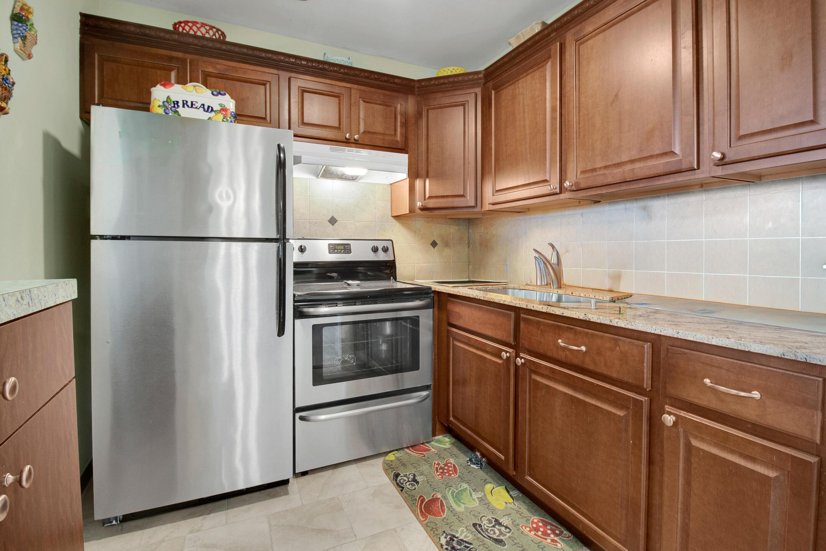 412 BRIGHTON J, Boca Raton, FL 33434, Boca Raton - Photo 2