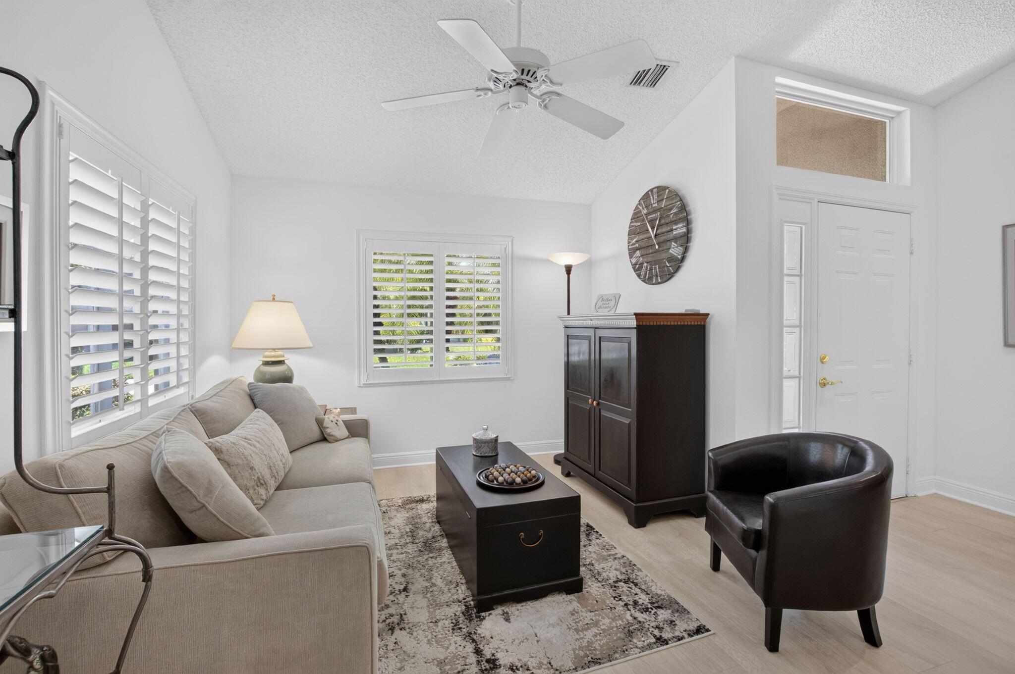 13275 ROYALE SABAL Court, Delray Beach, FL 33484, Delray Beach - Photo 5