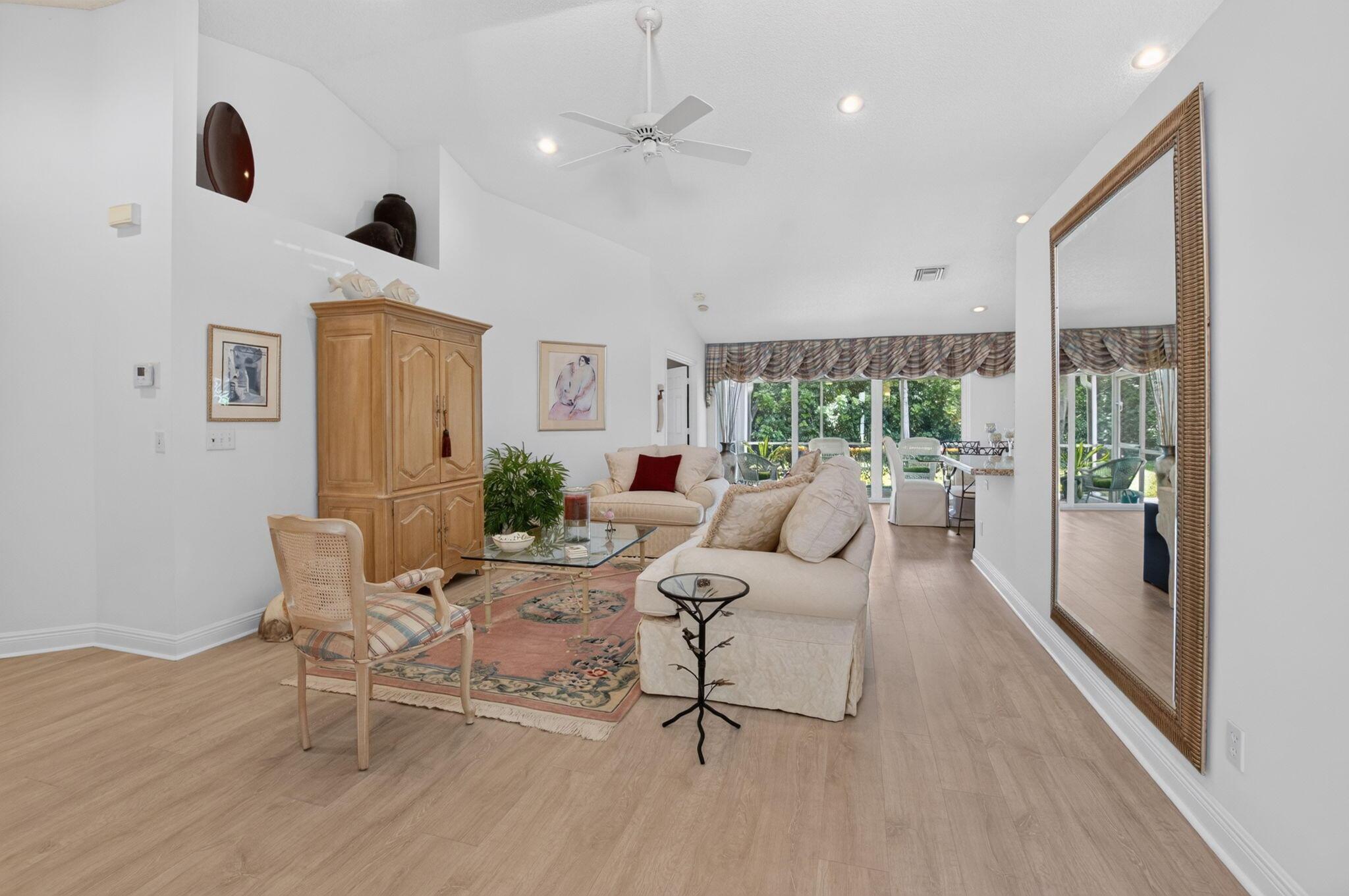13275 ROYALE SABAL Court, Delray Beach, FL 33484, Delray Beach - Photo 4