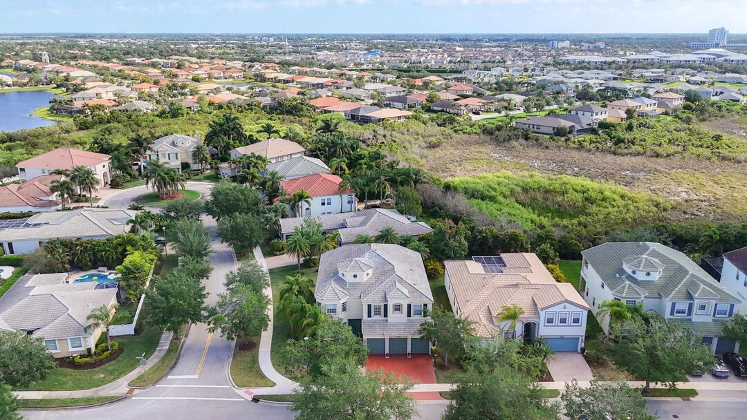 11454 SW Fieldstone Way, Port St. Lucie, FL 34987, Port St. Lucie - Photo 3