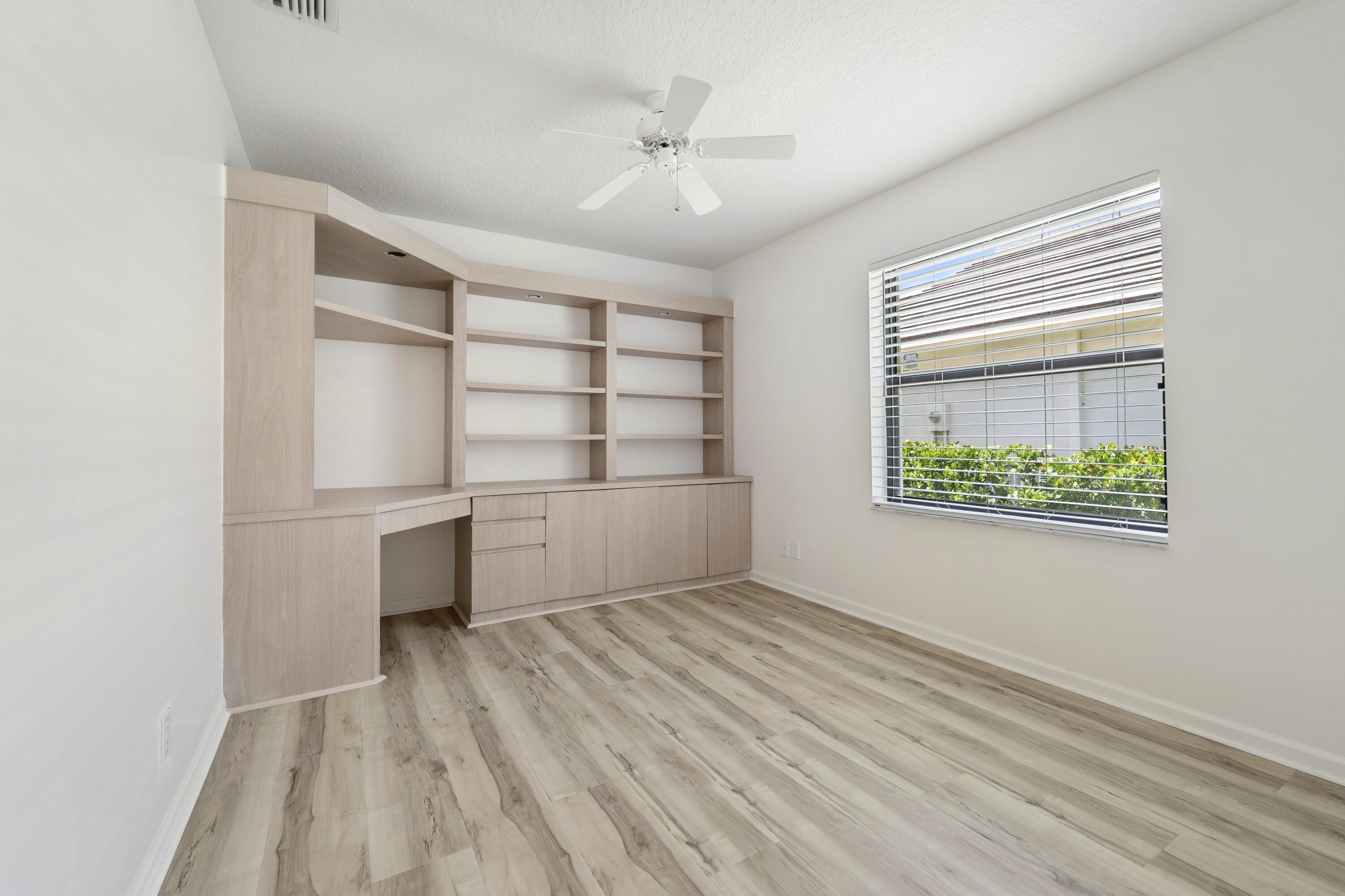 10430 Lexington Circle S, Boynton Beach, FL 33436, Boynton Beach - Photo 5