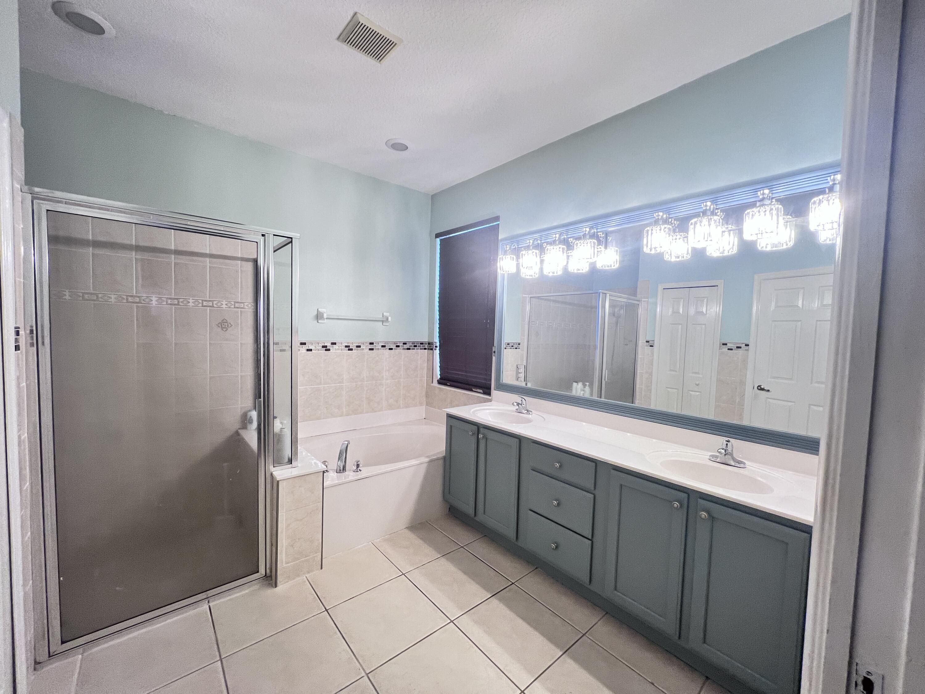 8461 ALISTER Boulevard E, Palm Beach Gardens, FL 33418, Palm Beach Gardens - Photo 5