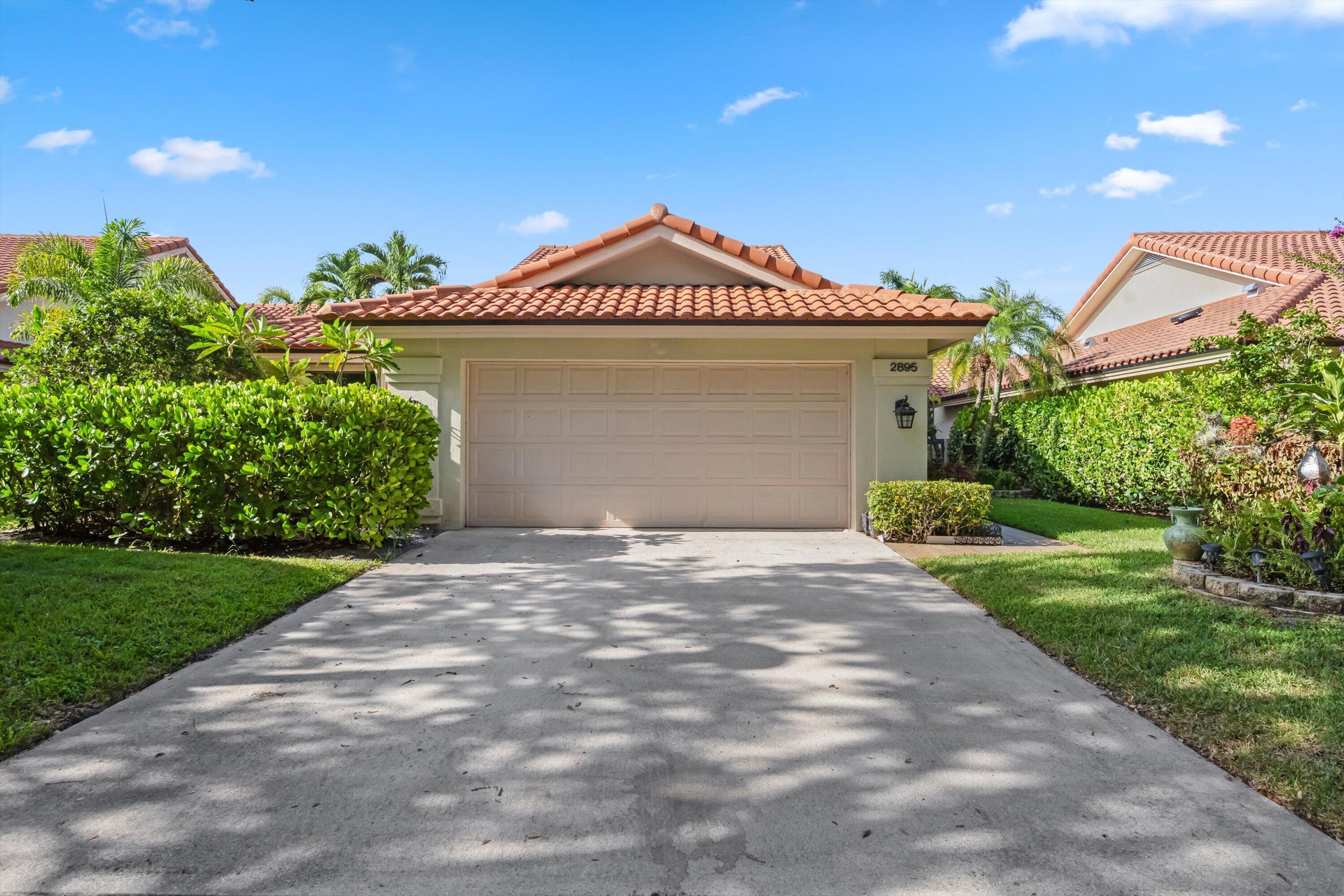 2895 FARRAGUT Lane, West Palm Beach, FL 33409, West Palm Beach - Photo 2