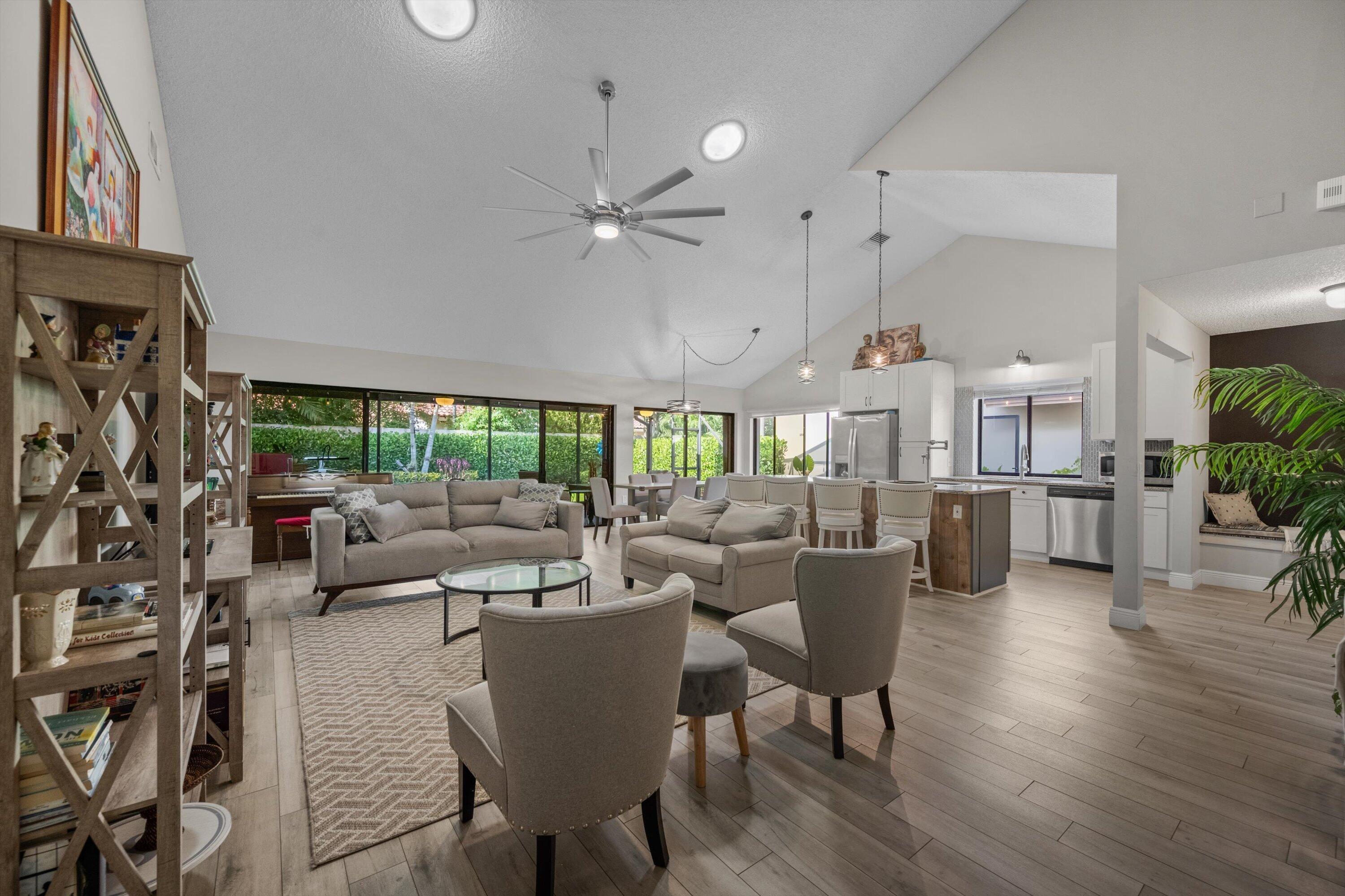 2895 FARRAGUT Lane, West Palm Beach, FL 33409, West Palm Beach - Photo 4