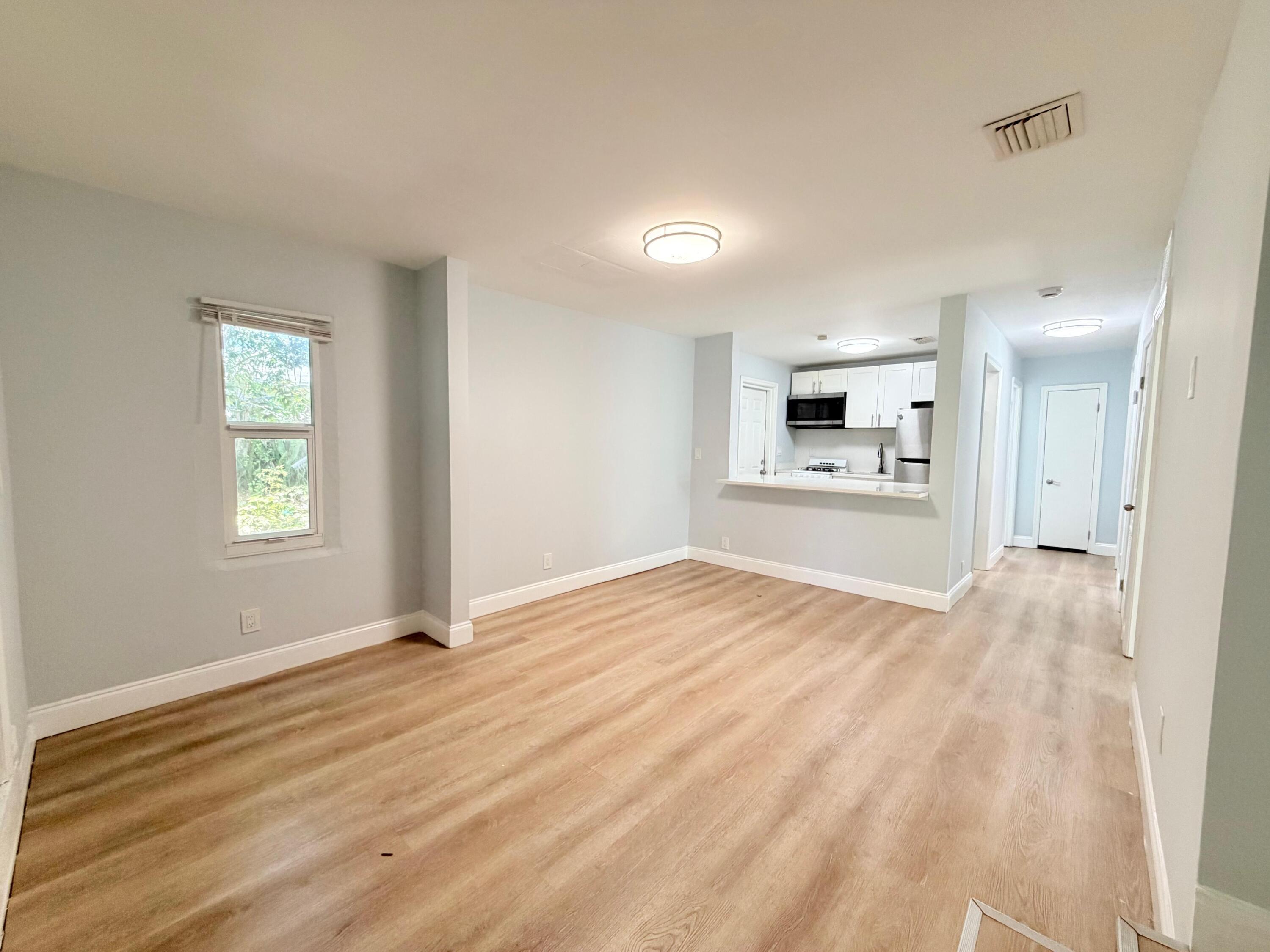 731 TUSCALOOSA Street 1, West Palm Beach, FL 33405, West Palm Beach - Photo 3
