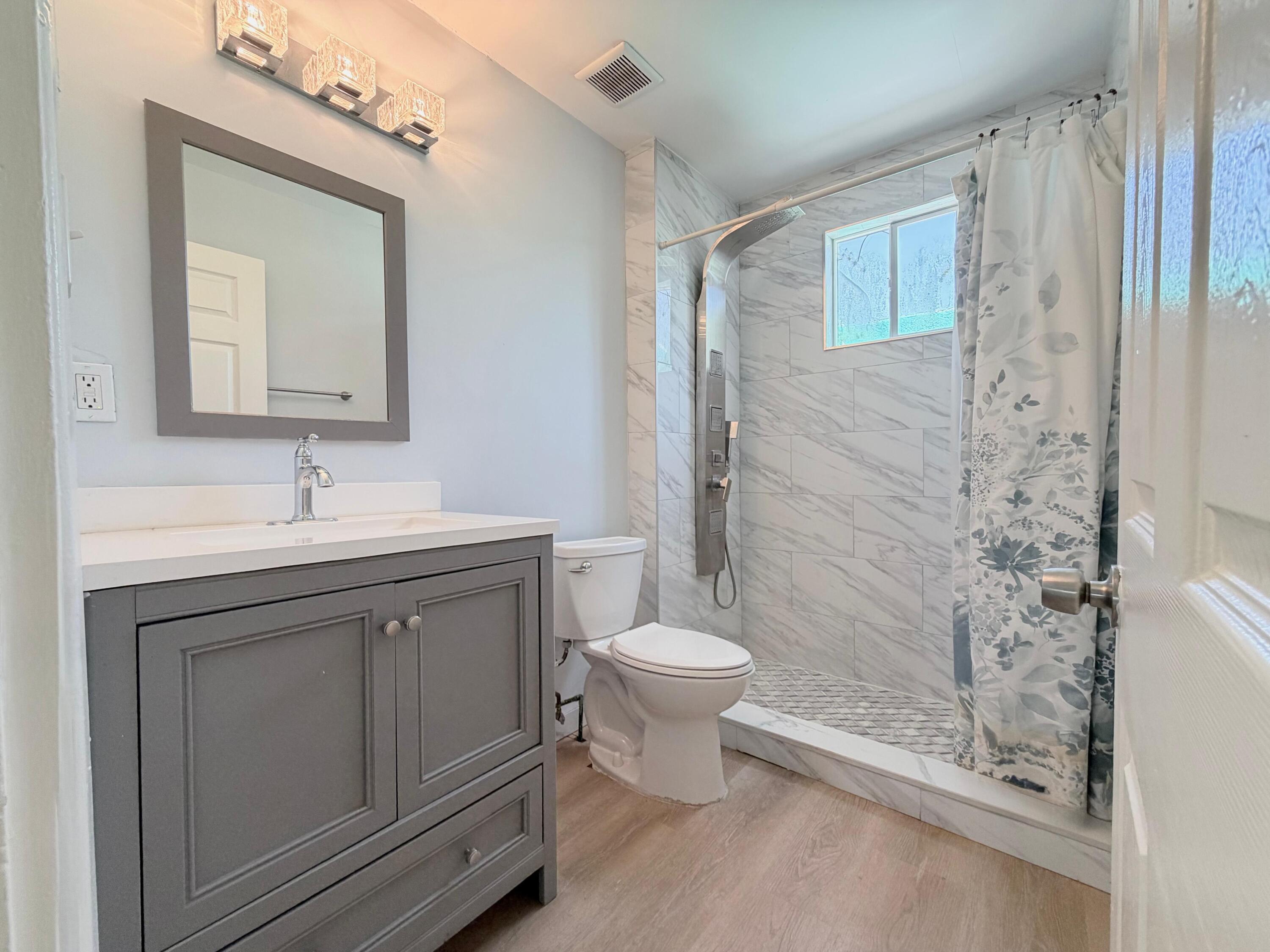 731 TUSCALOOSA Street 2, West Palm Beach, FL 33405, West Palm Beach - Photo 2