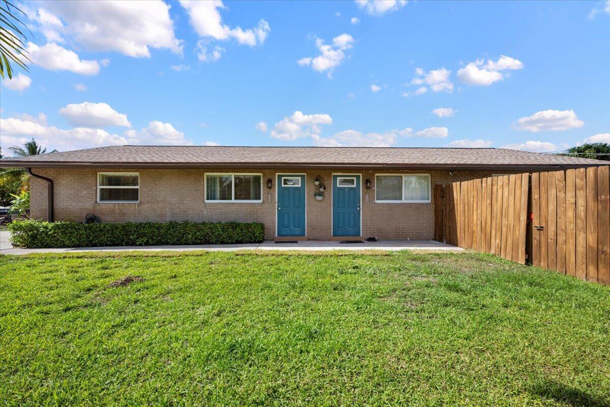 260 JENNINGS Avenue 262, Greenacres, FL 33463, Greenacres