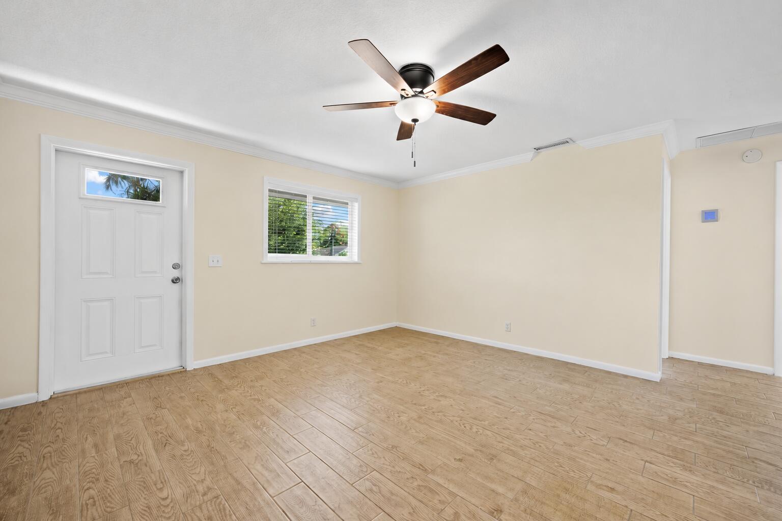 260 JENNINGS Avenue 262, Greenacres, FL 33463, Greenacres - Photo 3