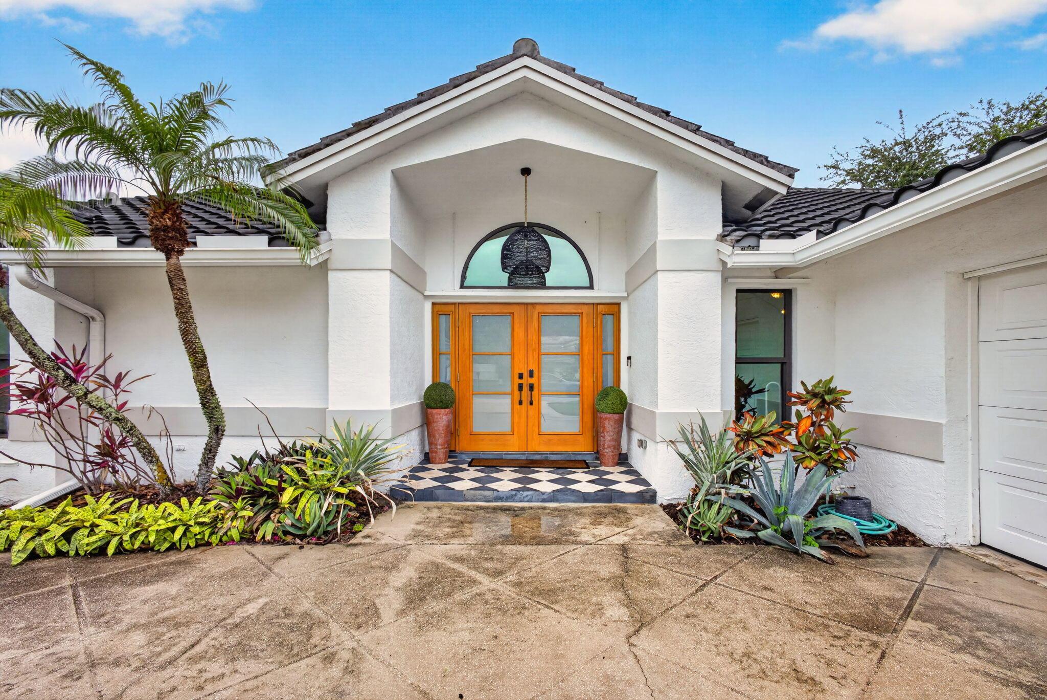 12897 LA ROCHELLE Circle, Palm Beach Gardens, FL 33410, Palm Beach Gardens - Photo 5