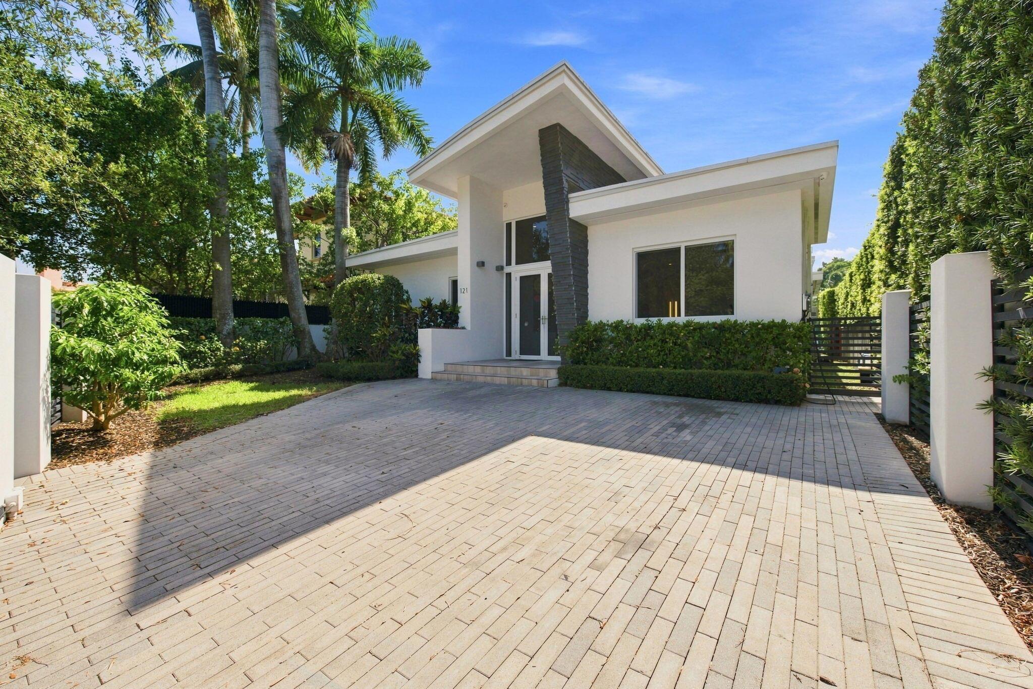 121 S GORDON Road, Fort Lauderdale, FL 33301, Fort Lauderdale