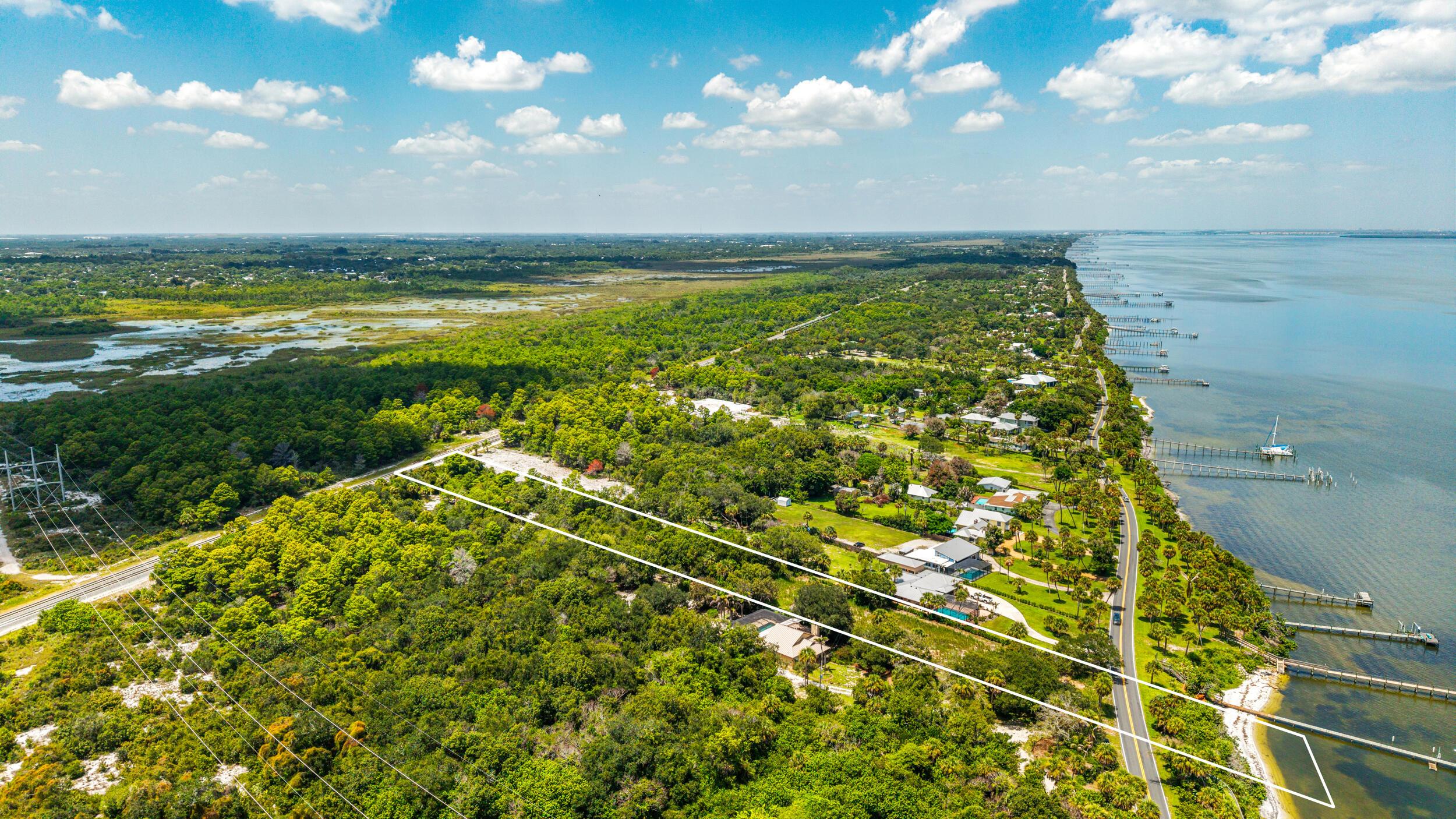 7507 S Indian River Drive, Fort Pierce, FL 34982, Fort Pierce - Photo 2