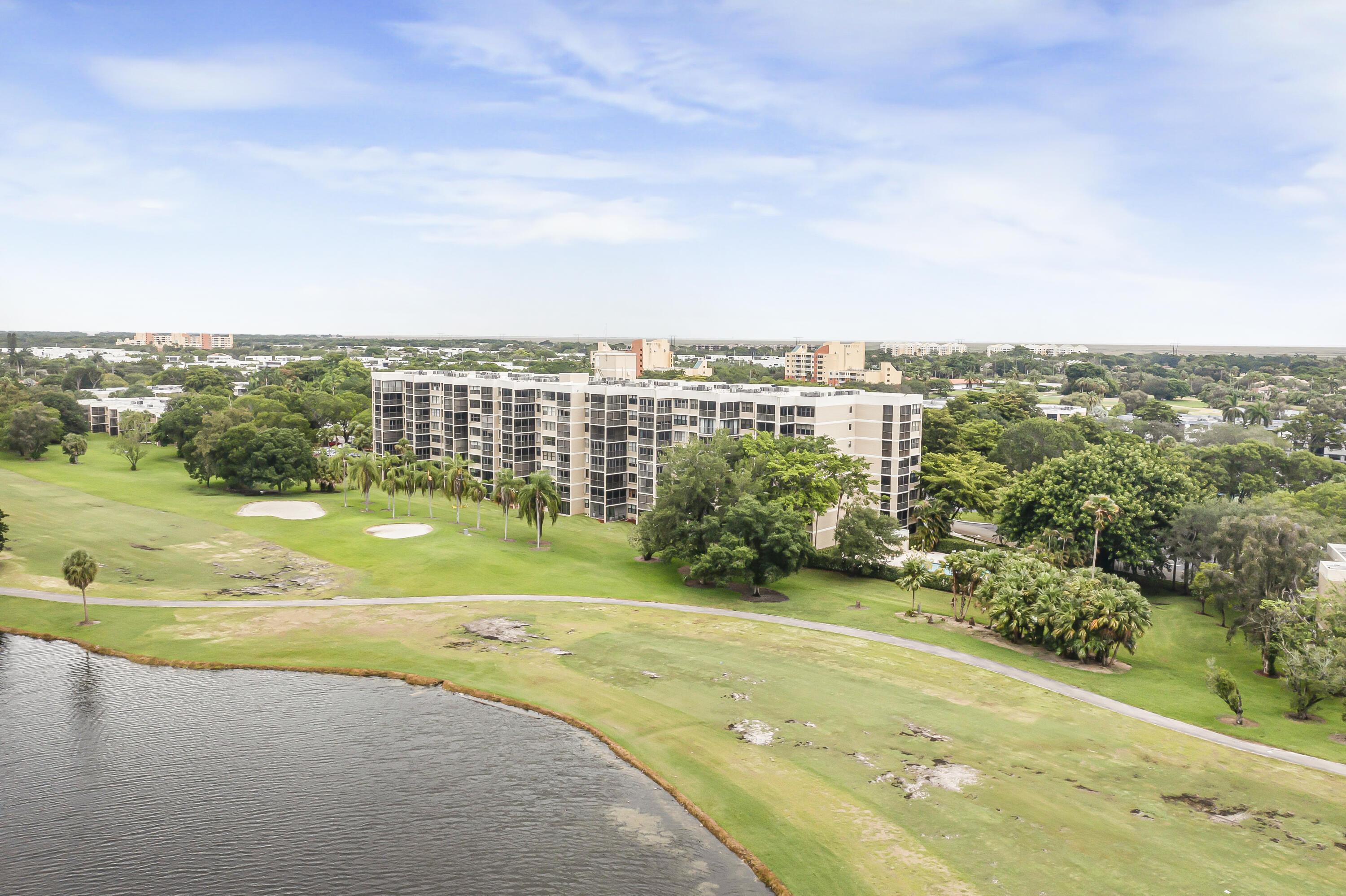 16300 Golf Club Road 114, Weston, FL 33326, Weston - Photo 3