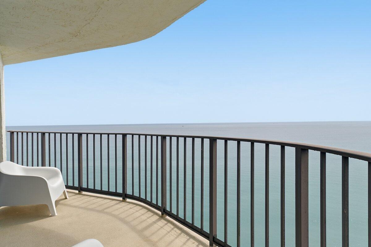 5420 N Ocean Drive, West Palm Beach, FL 33404, West Palm Beach