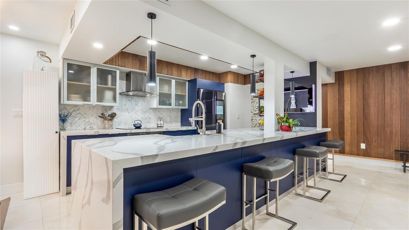 1410 Sheridan Street 7I, Hollywood, FL 33020, Hollywood - Photo 2
