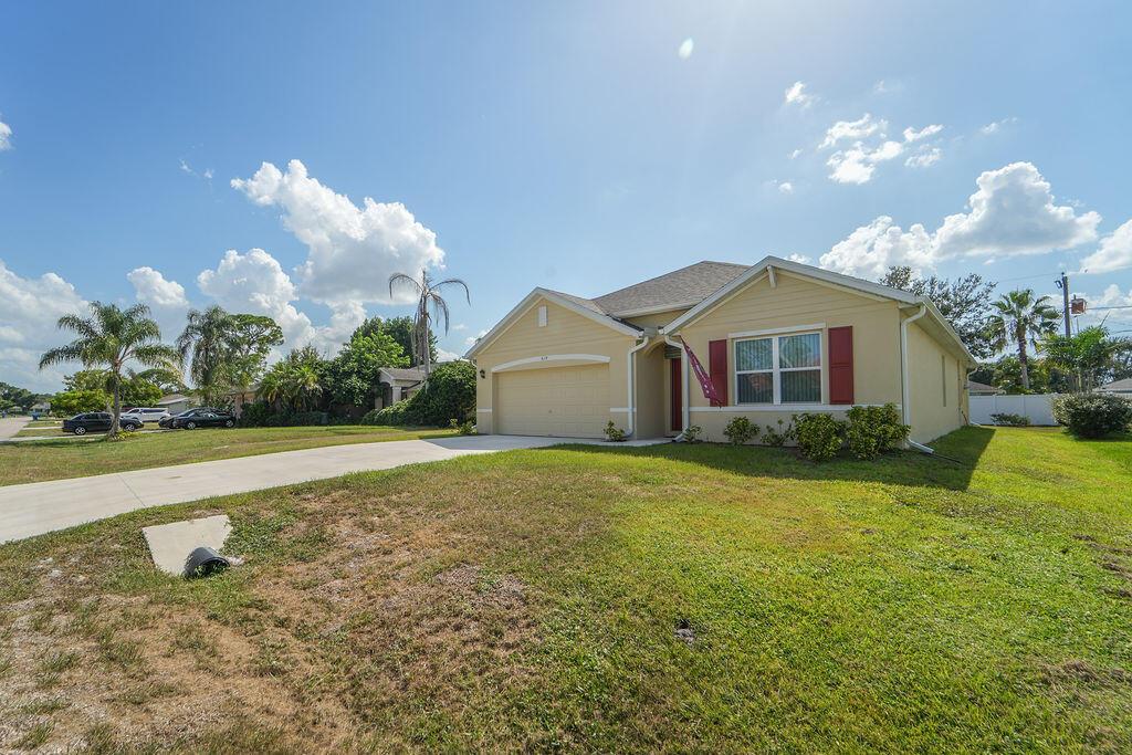 619 BALBOA Street, Sebastian, FL 32958, Sebastian - Photo 4