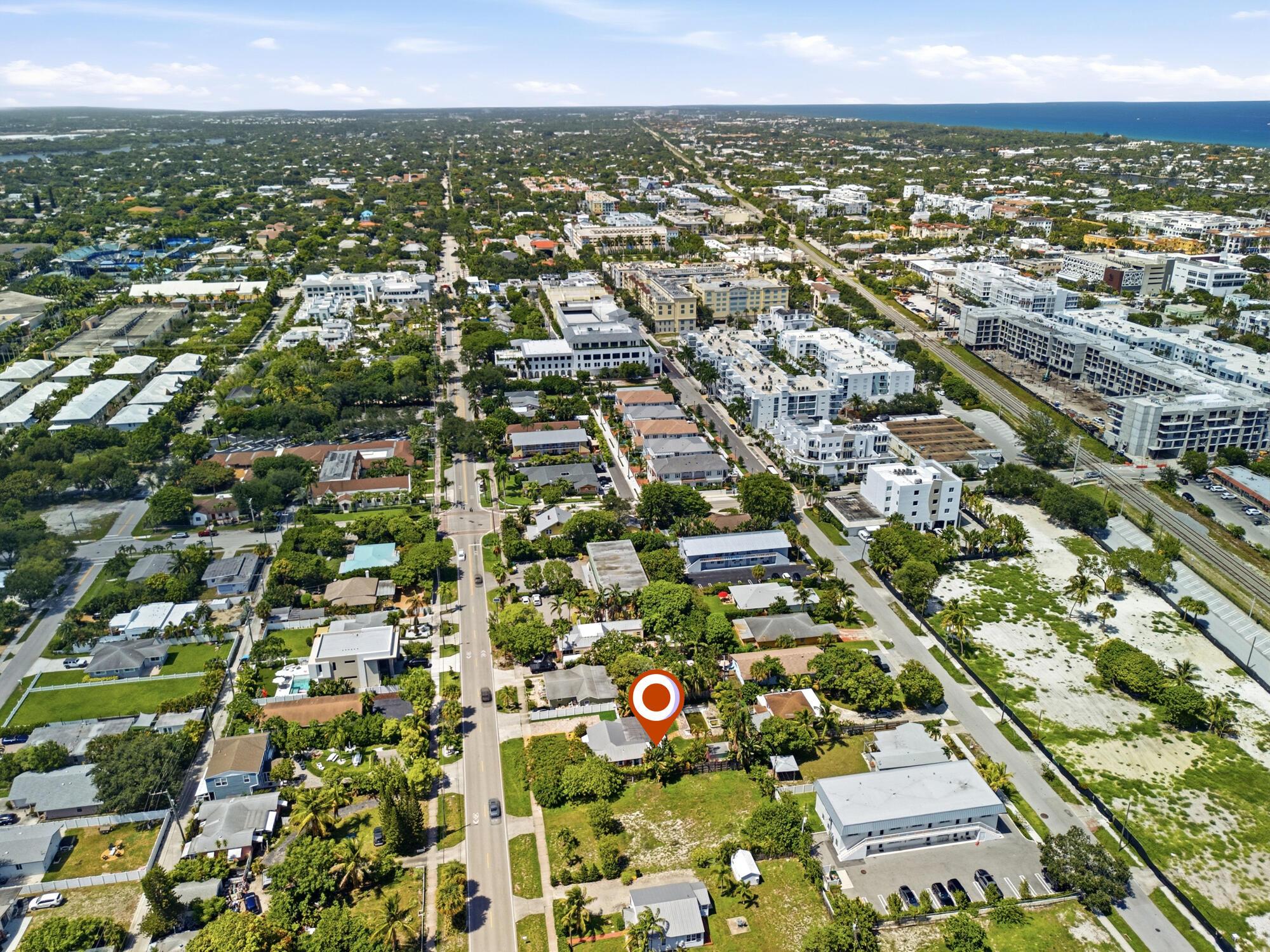 227/233 S Swinton Avenue, Delray Beach, FL 33444, Delray Beach - Photo 2