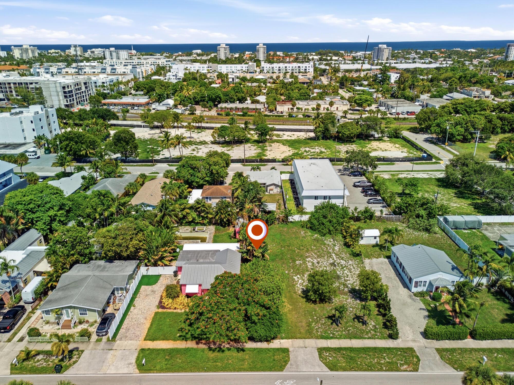 227/233 S Swinton Avenue, Delray Beach, FL 33444, Delray Beach - Photo 4