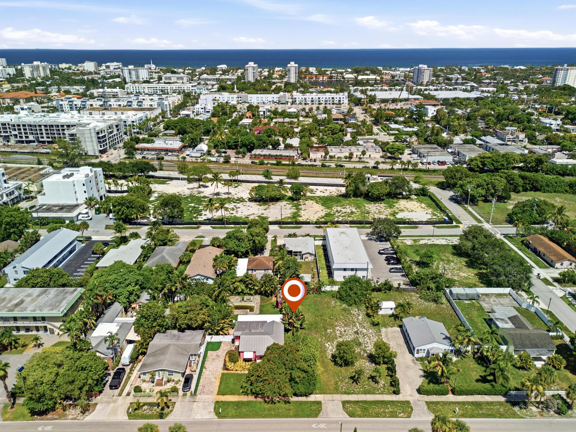227/233 S Swinton Avenue, Delray Beach, FL 33444, Delray Beach - Photo 5