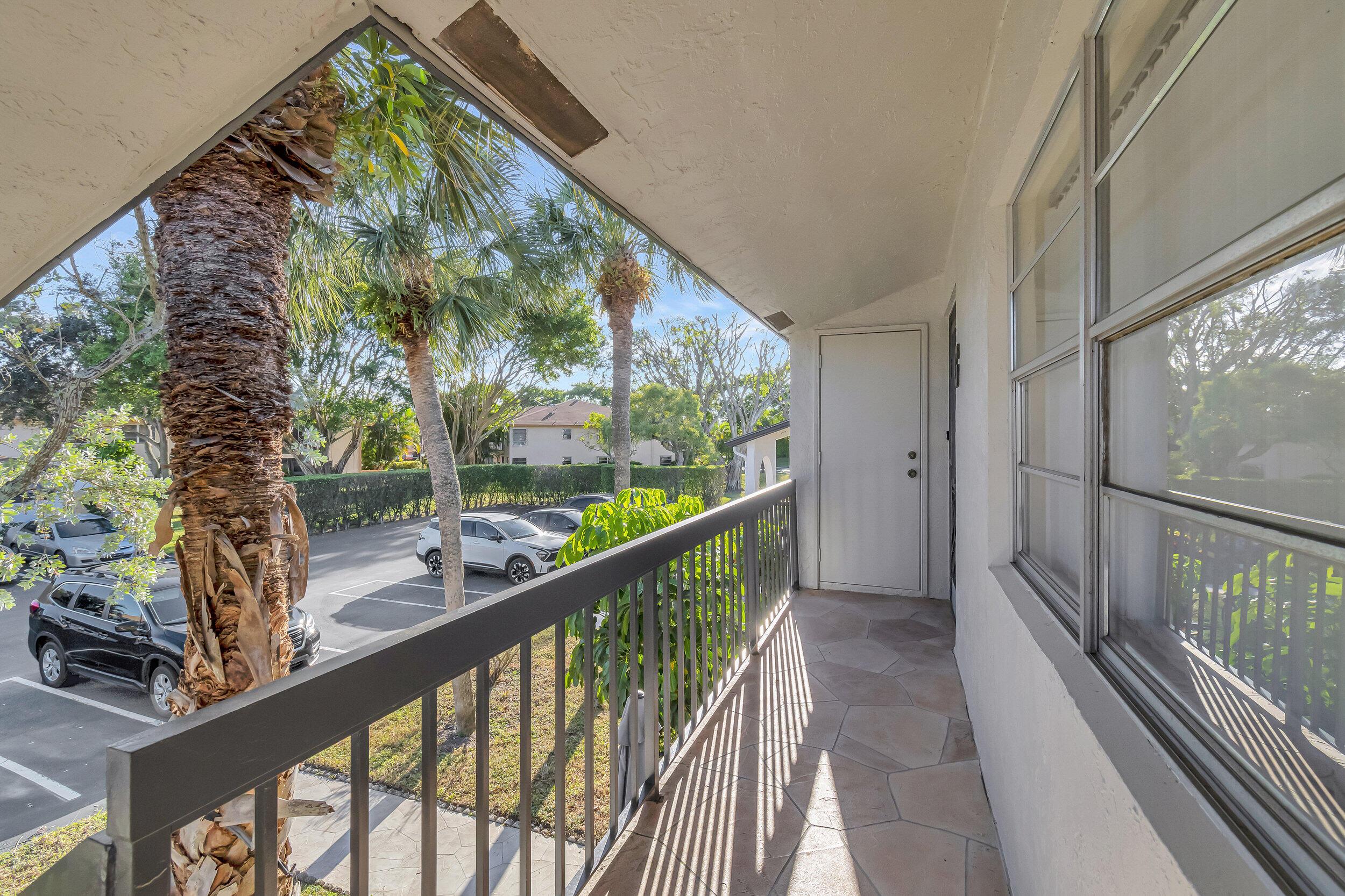 5943 ARECA PALM Court G, Delray Beach, FL 33484, Delray Beach - Photo 3