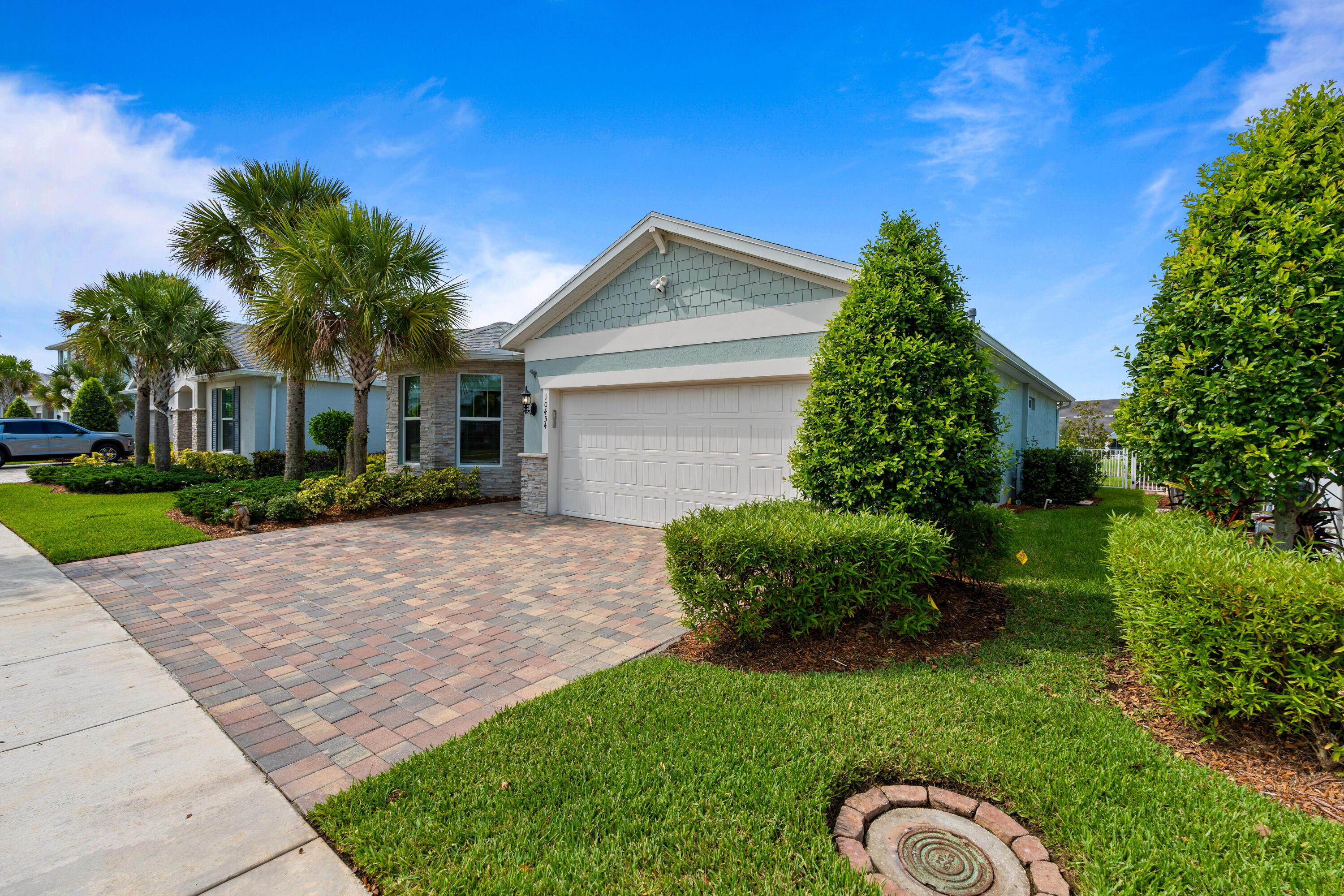 10454 SW Captiva Drive, Port St. Lucie, FL 34987, Port St. Lucie - Photo 5