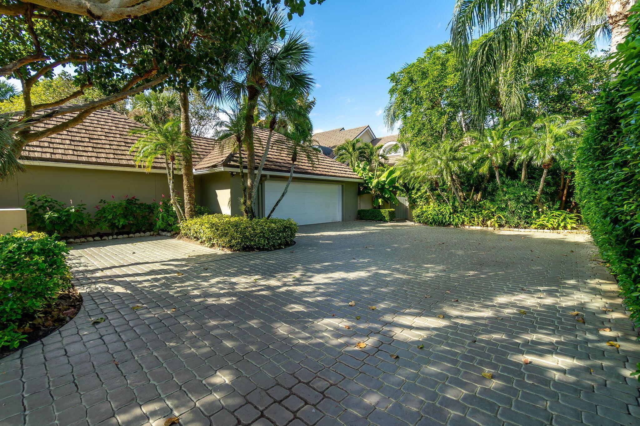 11967 POLO CLUB Road, Wellington, FL 33414, Wellington - Photo 2