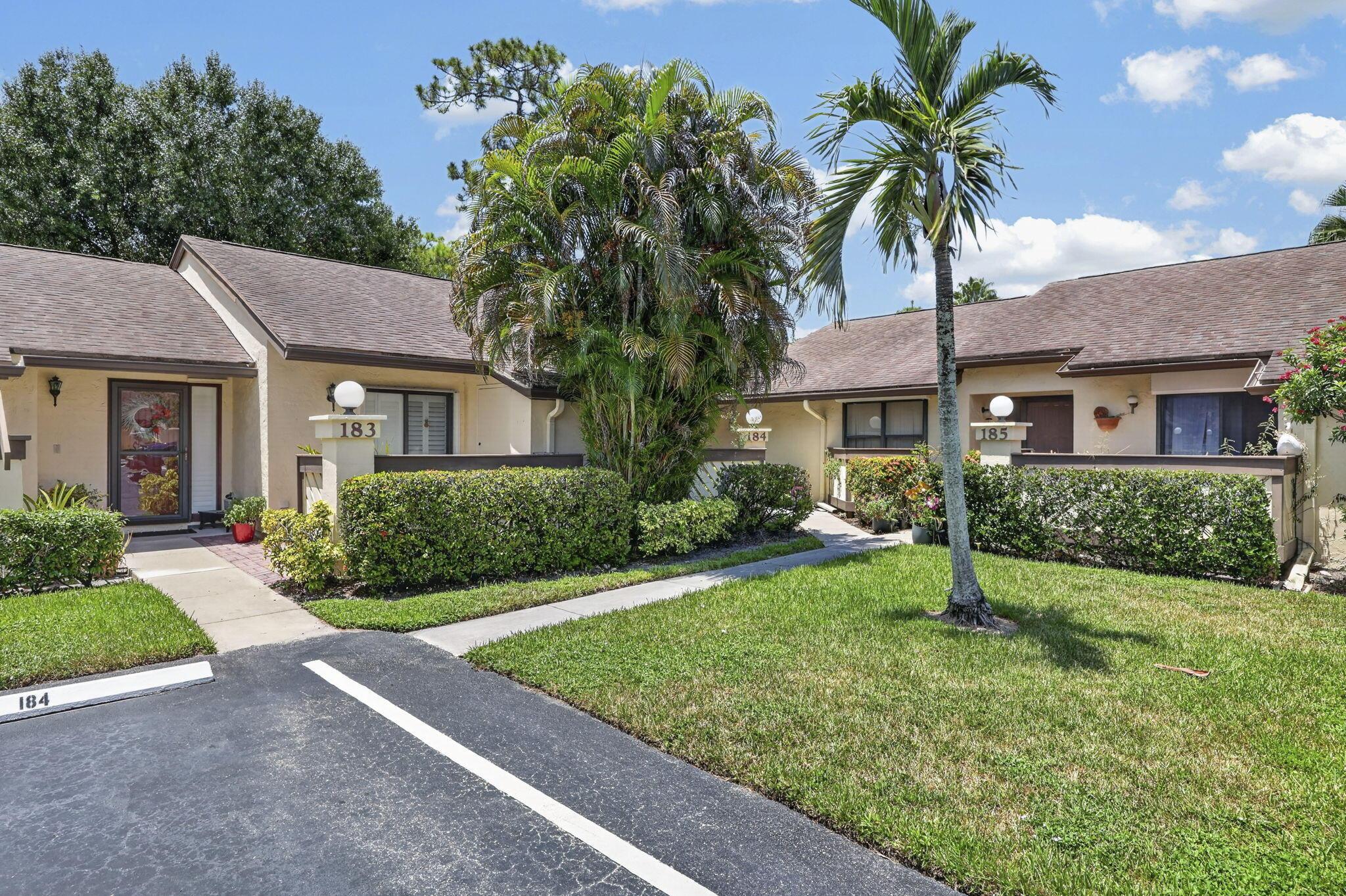 184 MASTIC TREE Court, Royal Palm Beach, FL 33411, Royal Palm Beach - Photo 2