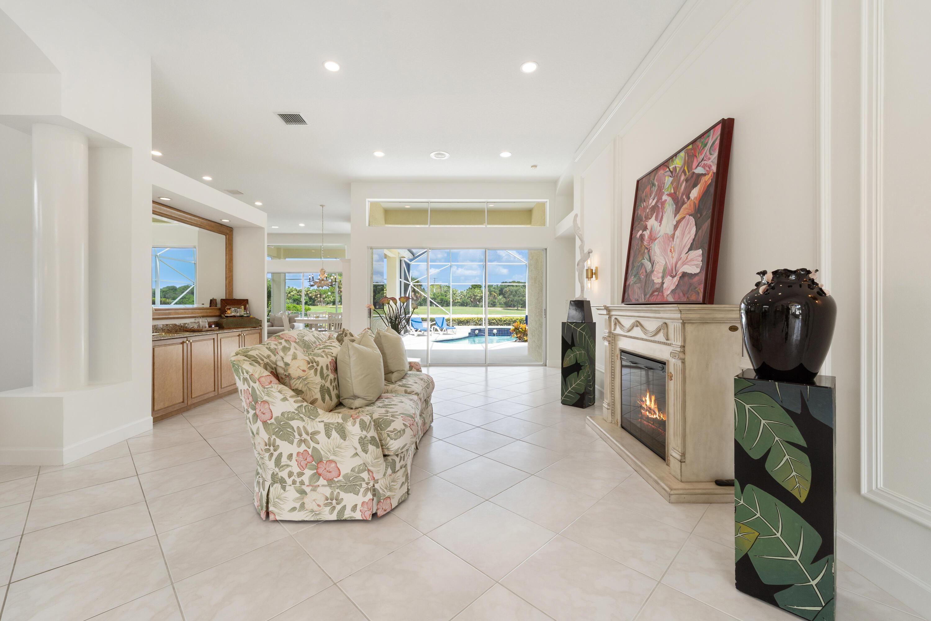 1415 SE GLENCOE Court, Port St. Lucie, FL 34952, Port St. Lucie - Photo 3