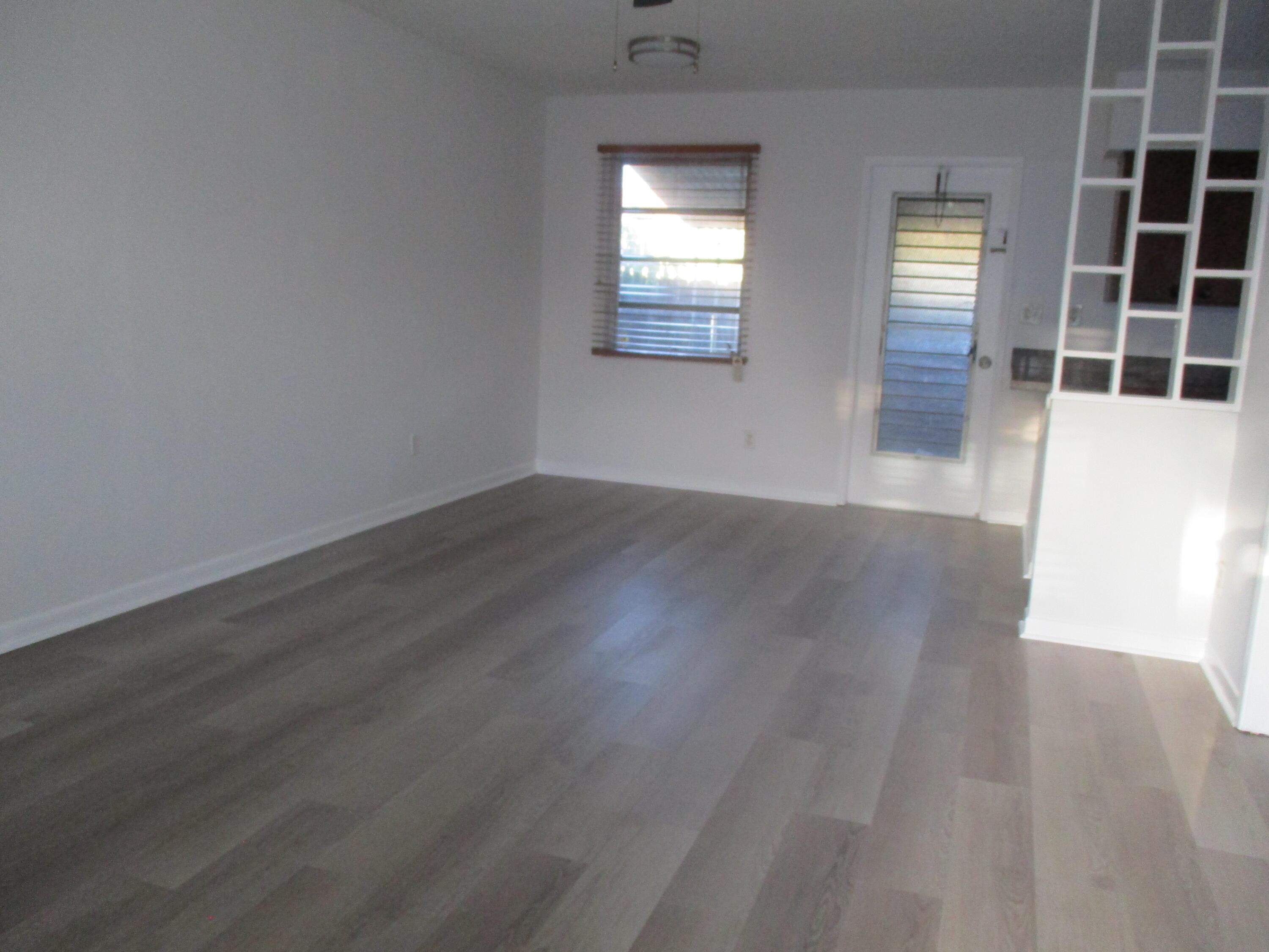 2640 Pierce Street 9, Hollywood, FL 33020, Hollywood