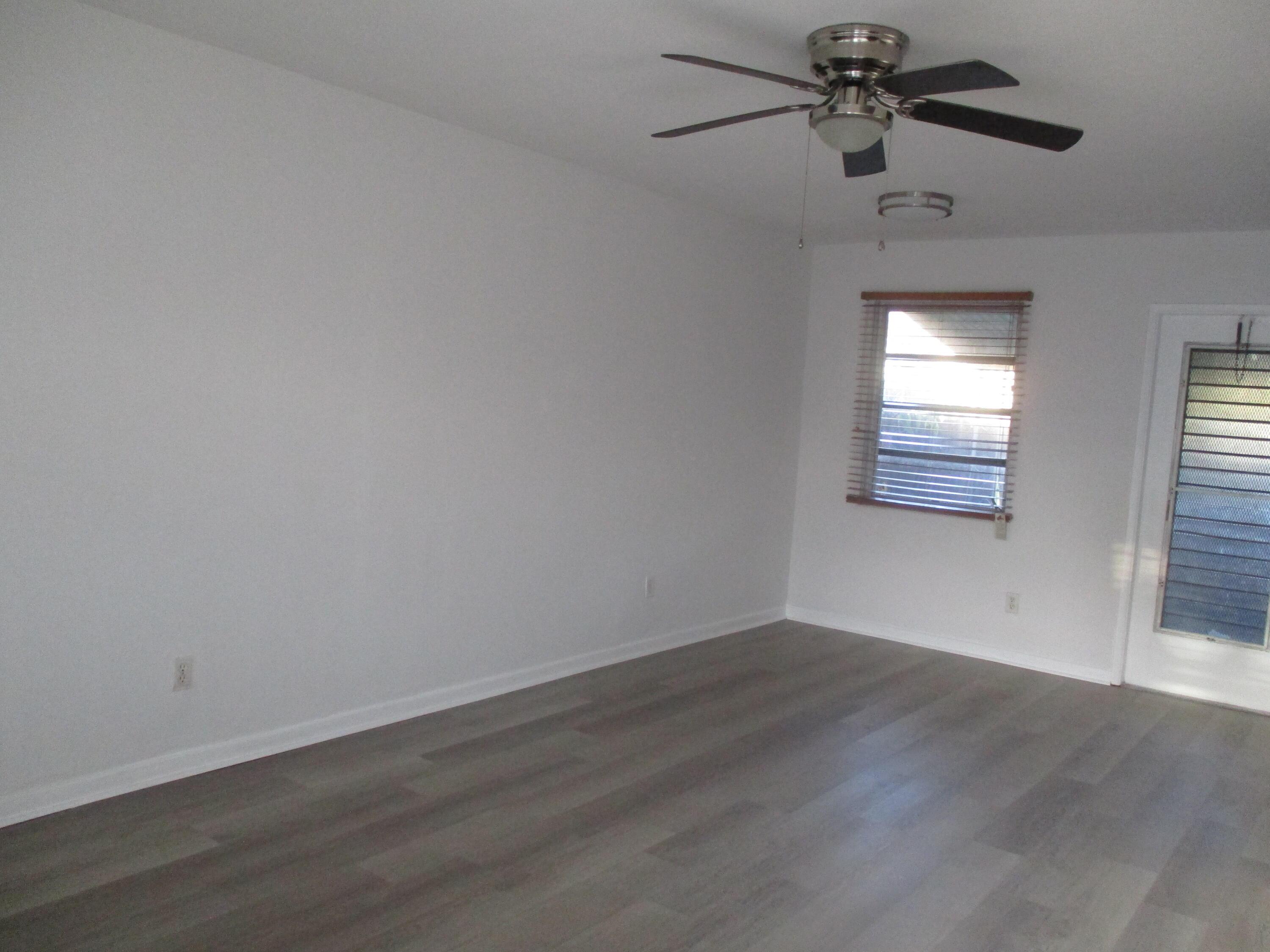 2640 Pierce Street 9, Hollywood, FL 33020, Hollywood - Photo 3