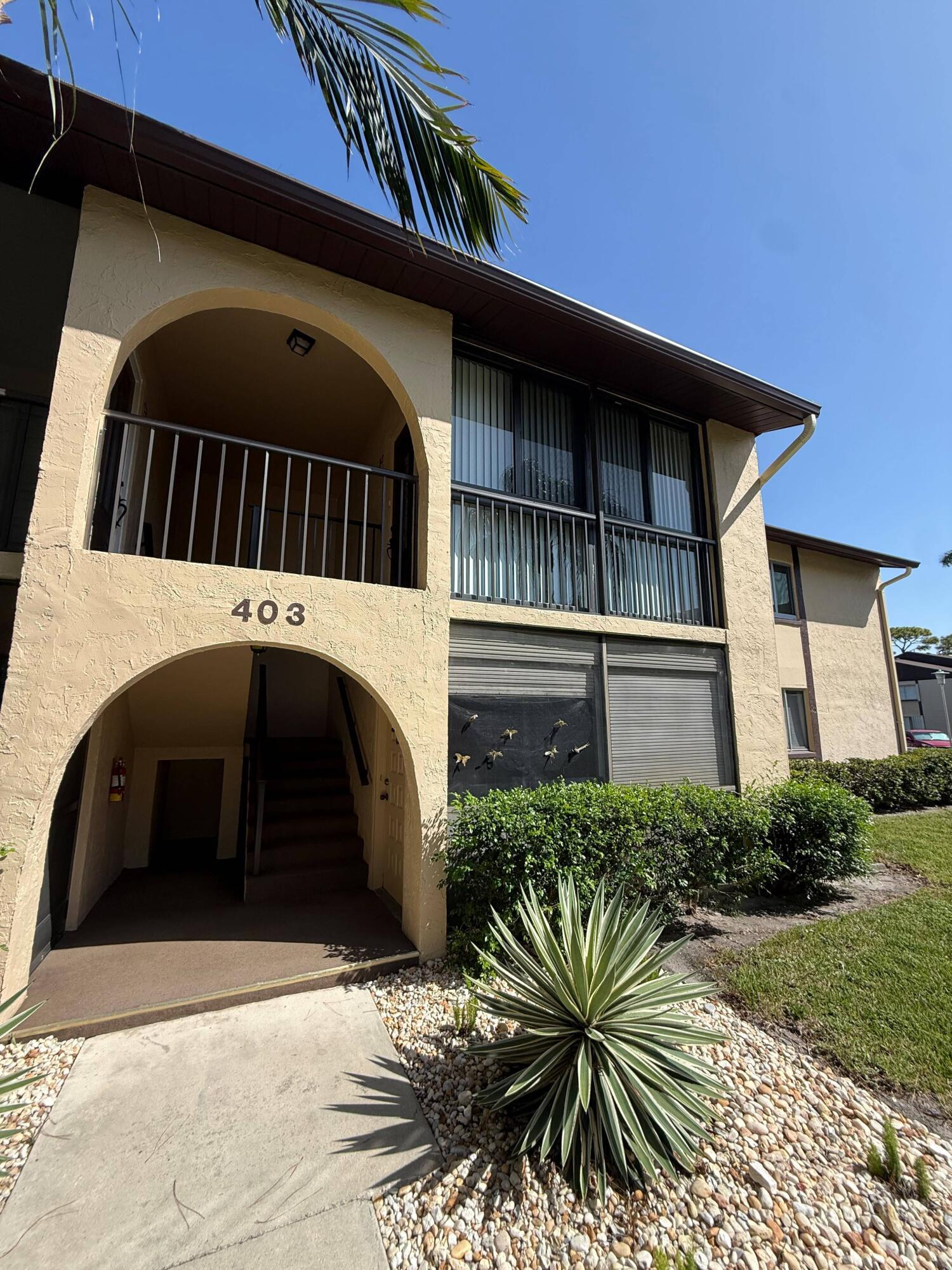 403 PINE GLEN Lane C-2, Greenacres, FL 33463, Greenacres