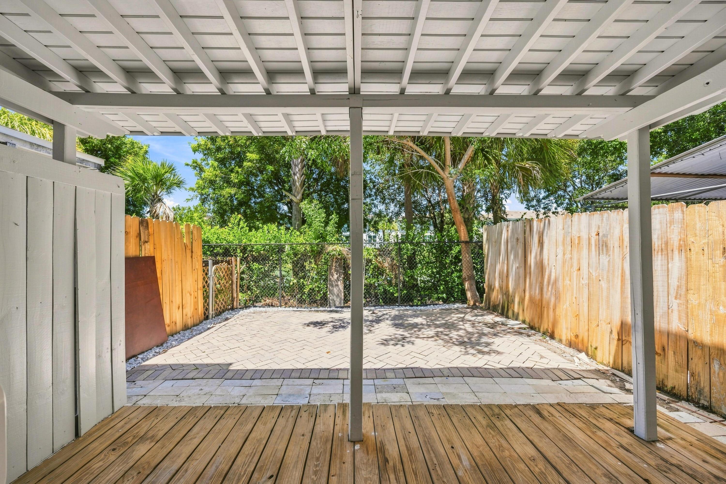 4161 NW 9TH Avenue 5, Deerfield Beach, FL 33064, Deerfield Beach - Photo 2