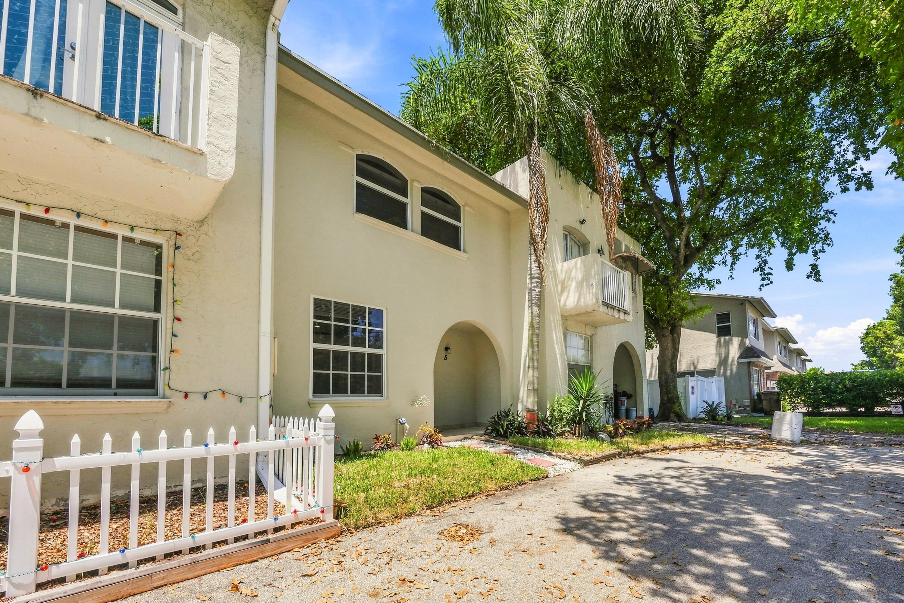 4161 NW 9TH Avenue 5, Deerfield Beach, FL 33064, Deerfield Beach