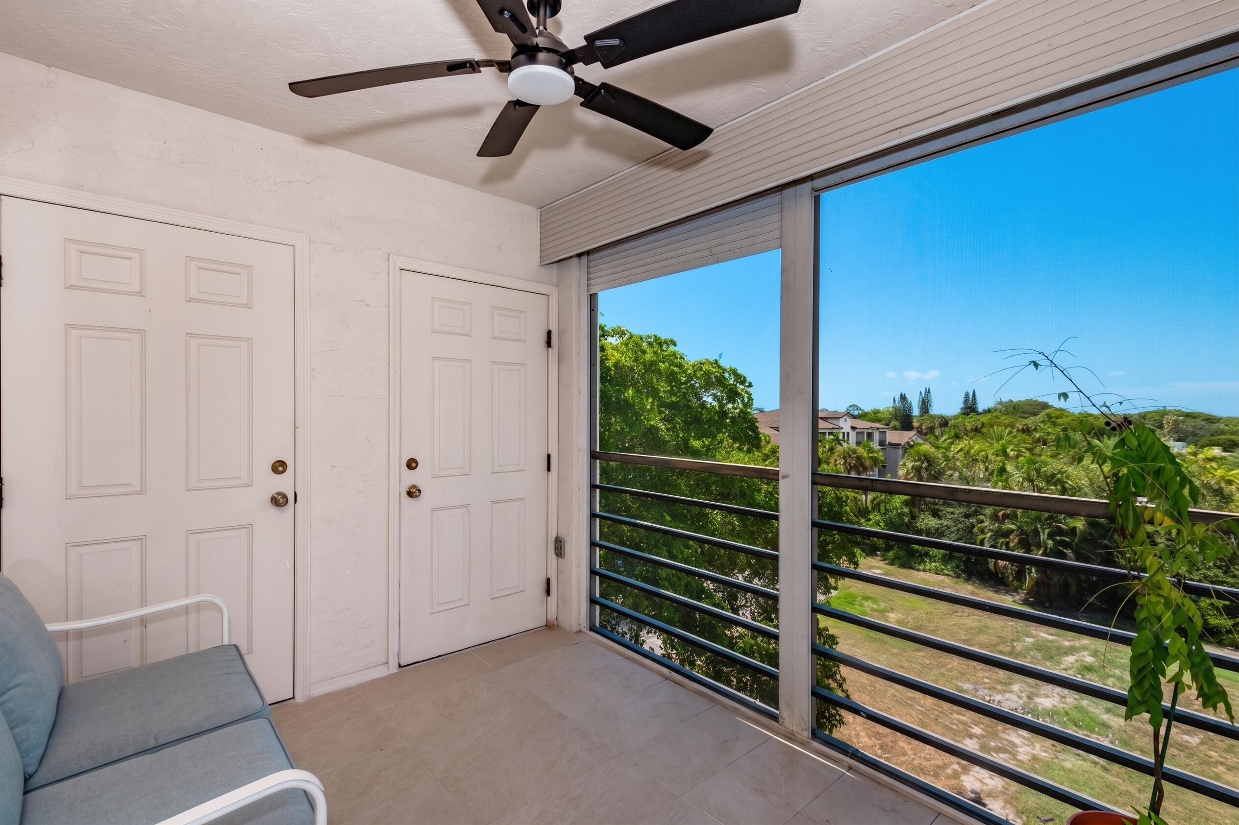 9235 SW 8th Street 502, Boca Raton, FL 33428, Boca Raton - Photo 3