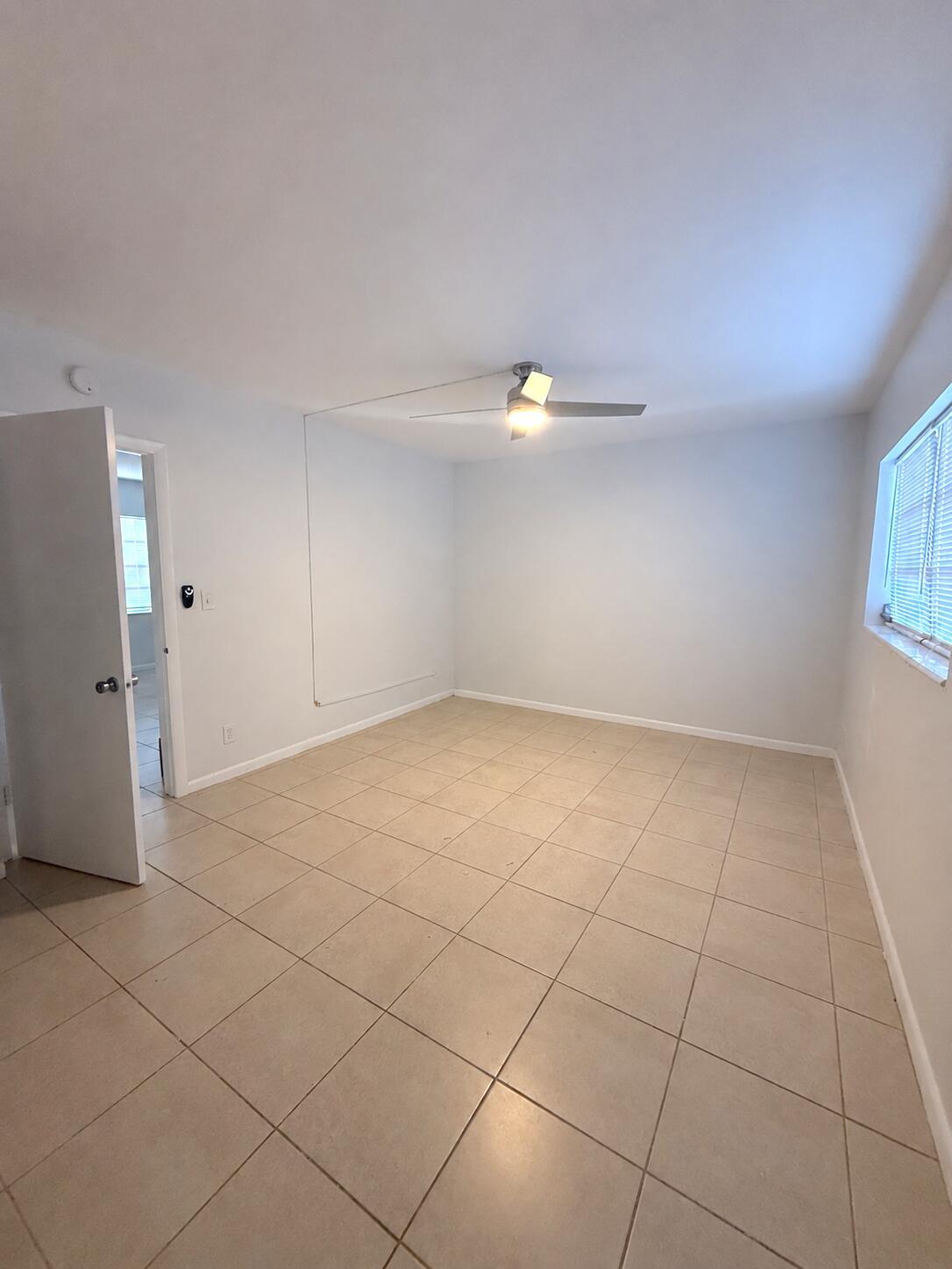 2017 NE 18TH Street 2, Fort Lauderdale, FL 33305, Fort Lauderdale - Photo 5