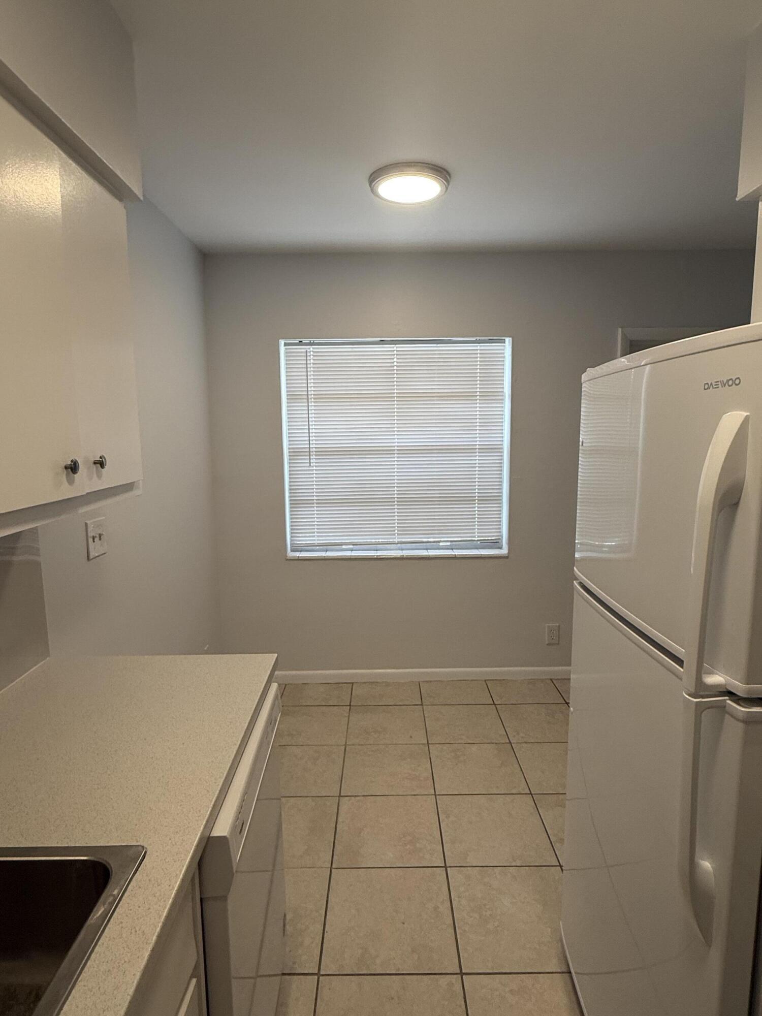 2017 NE 18TH Street 2, Fort Lauderdale, FL 33305, Fort Lauderdale - Photo 4