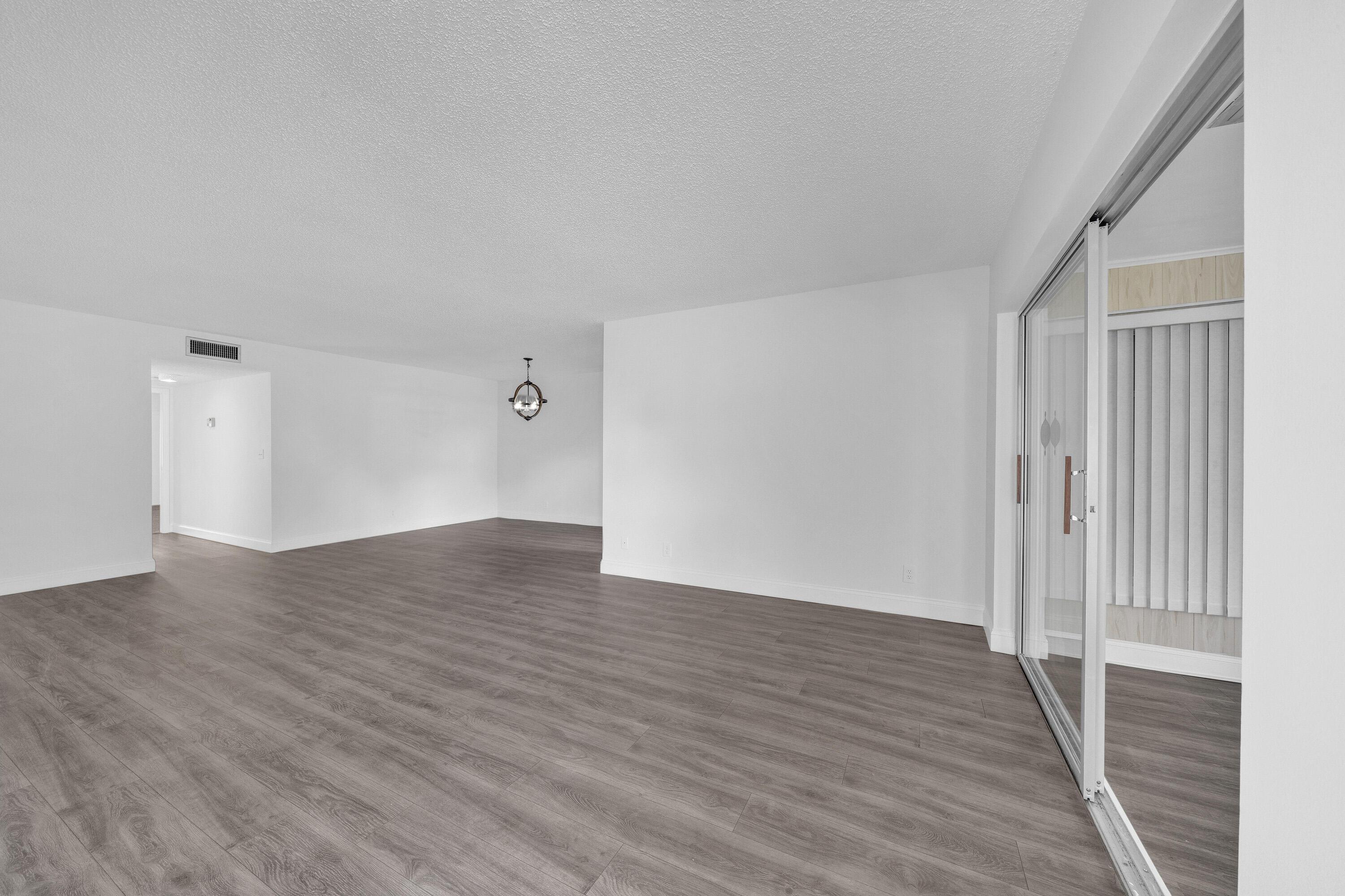 4550 NW 4TH Street B, Delray Beach, FL 33445, Delray Beach - Photo 4