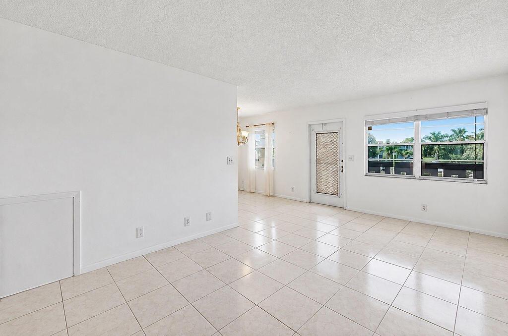 3026 Rexford B, Boca Raton, FL 33434, Boca Raton - Photo 4