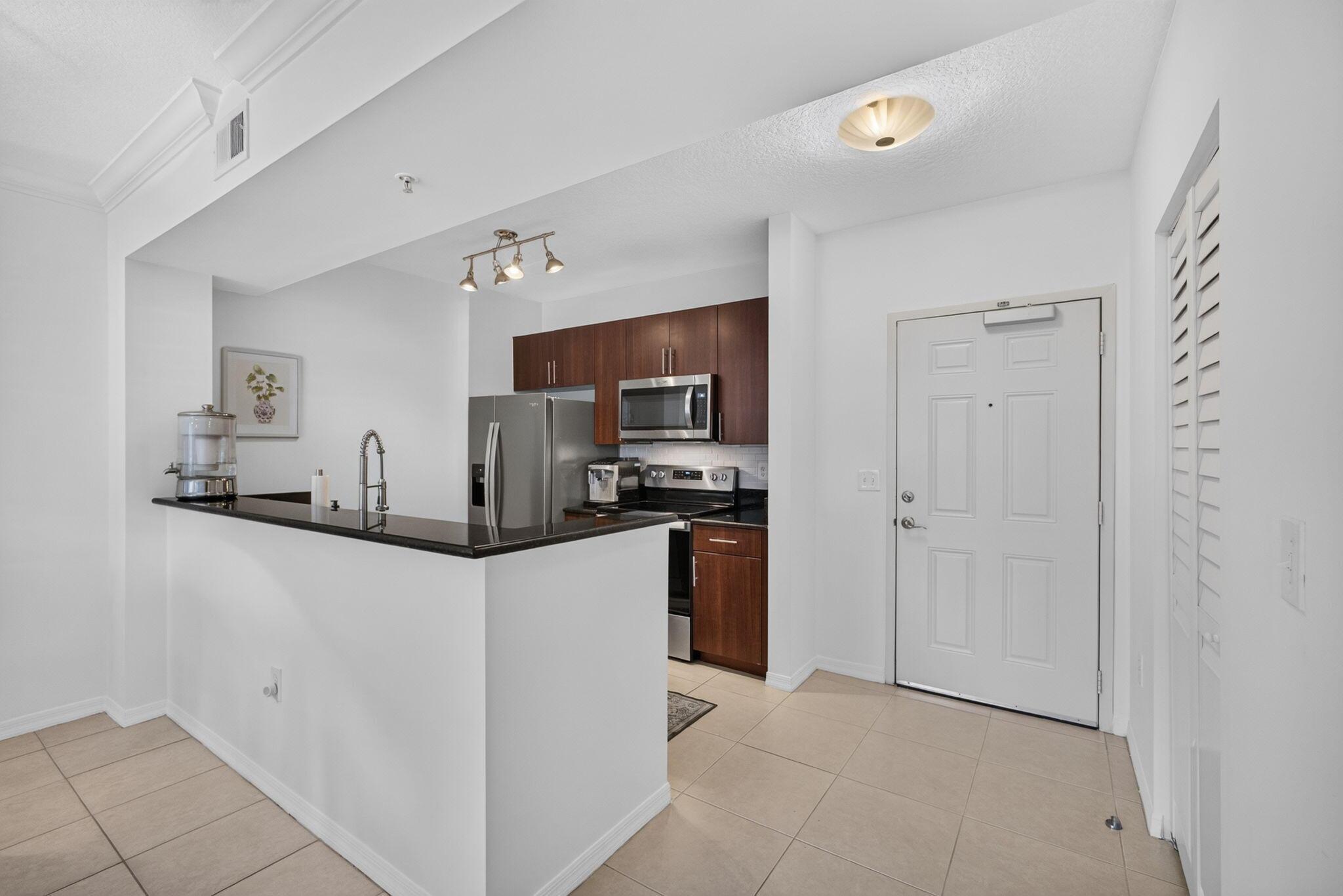 4905 Midtown Lane 2211, Palm Beach Gardens, FL 33418, Palm Beach Gardens