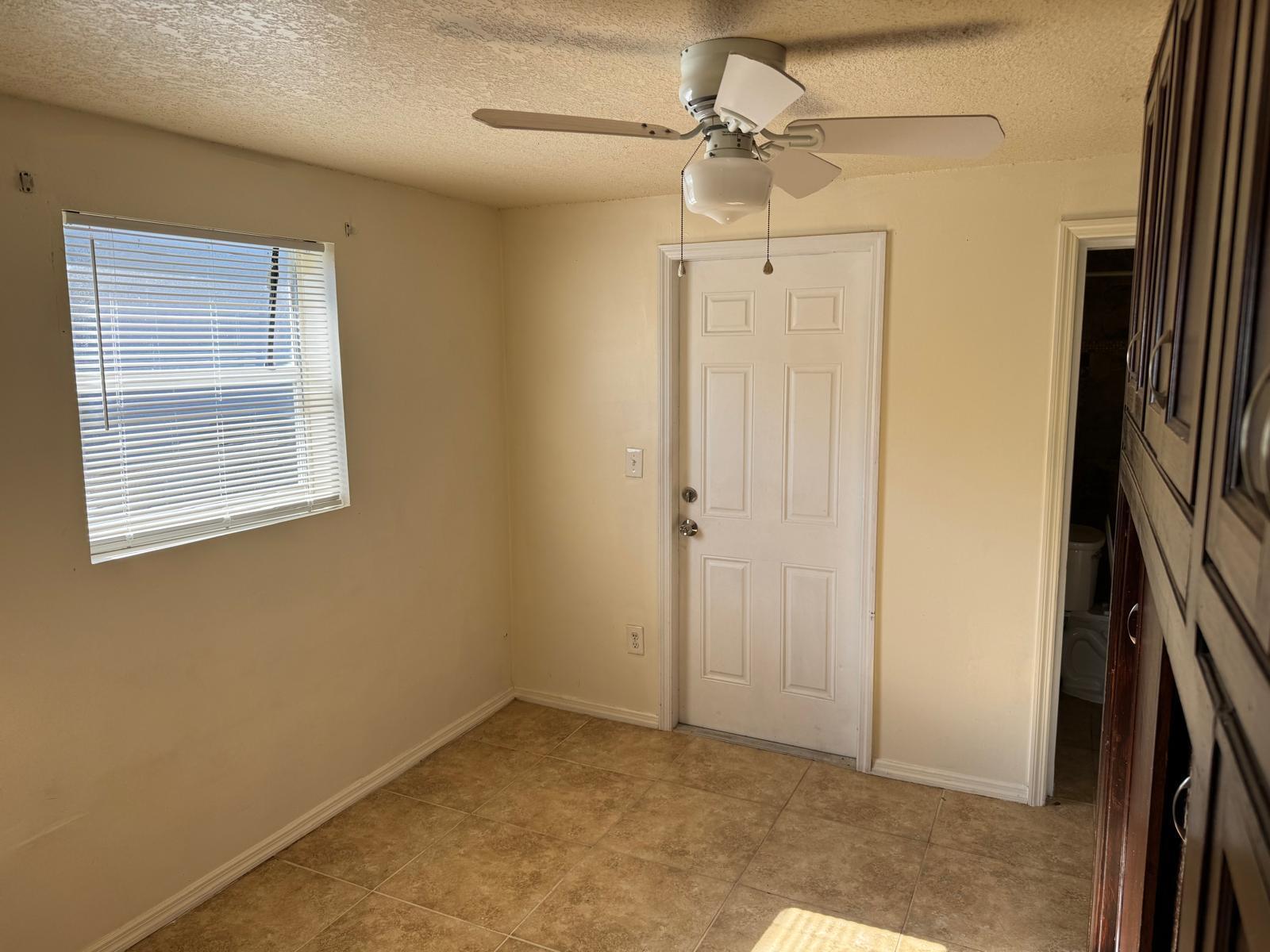 1403 Avenue M, Fort Pierce, FL 34950, Fort Pierce - Photo 4