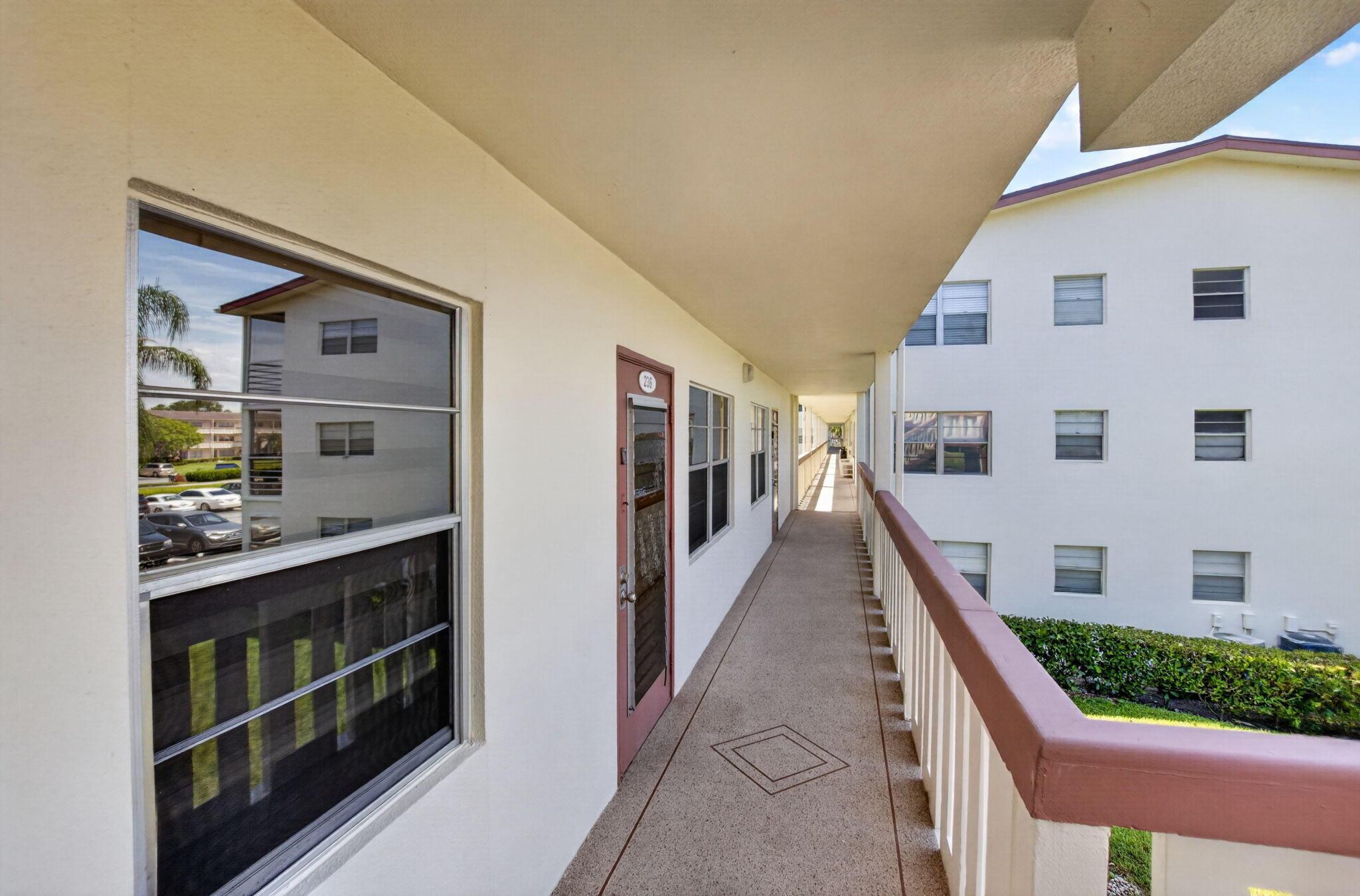 236 Preston Way f, Boca Raton, FL 33434, Boca Raton - Photo 4