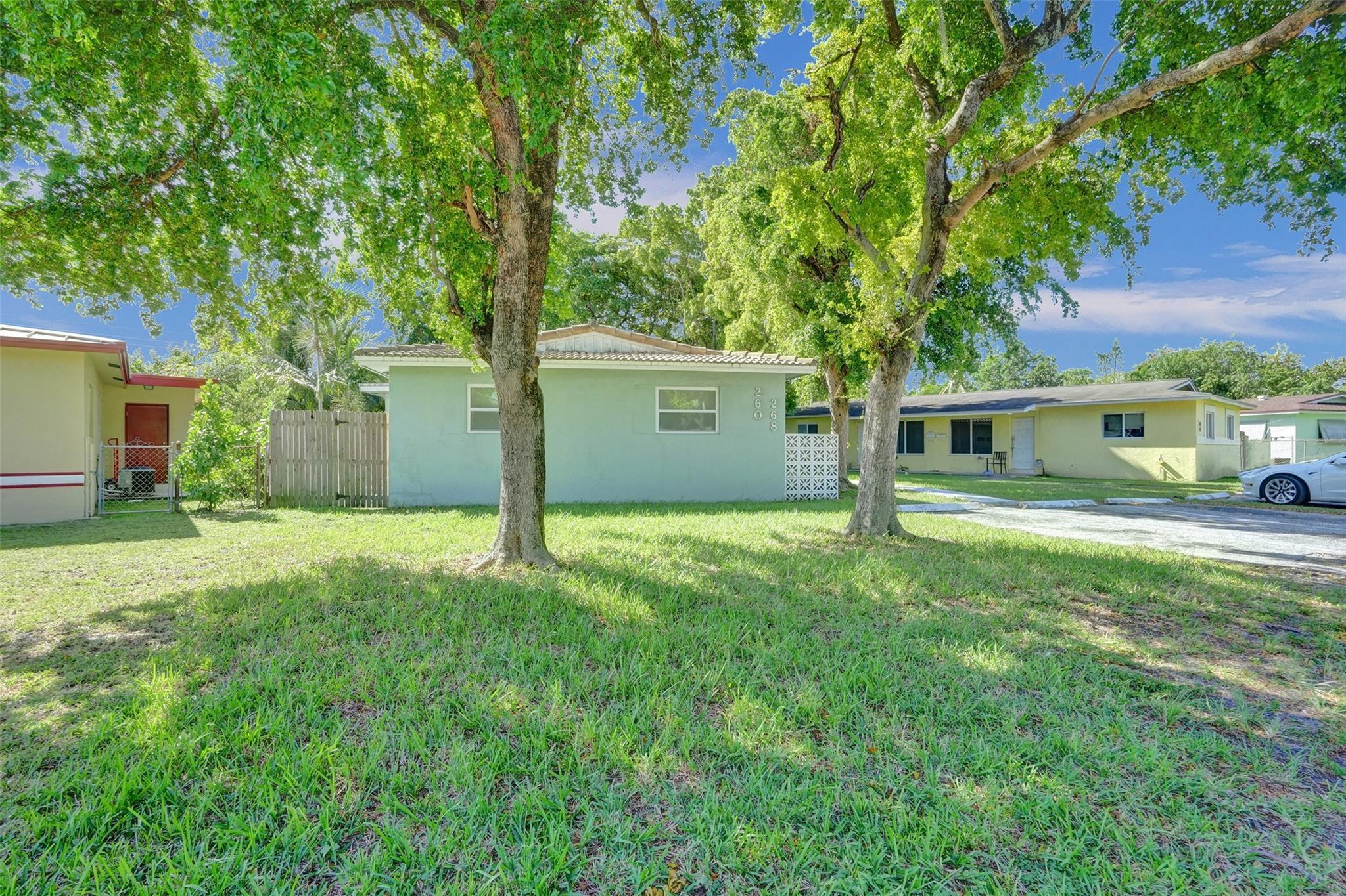 260 NE 41st Street, Oakland Park, FL 33334, Oakland Park - Photo 4