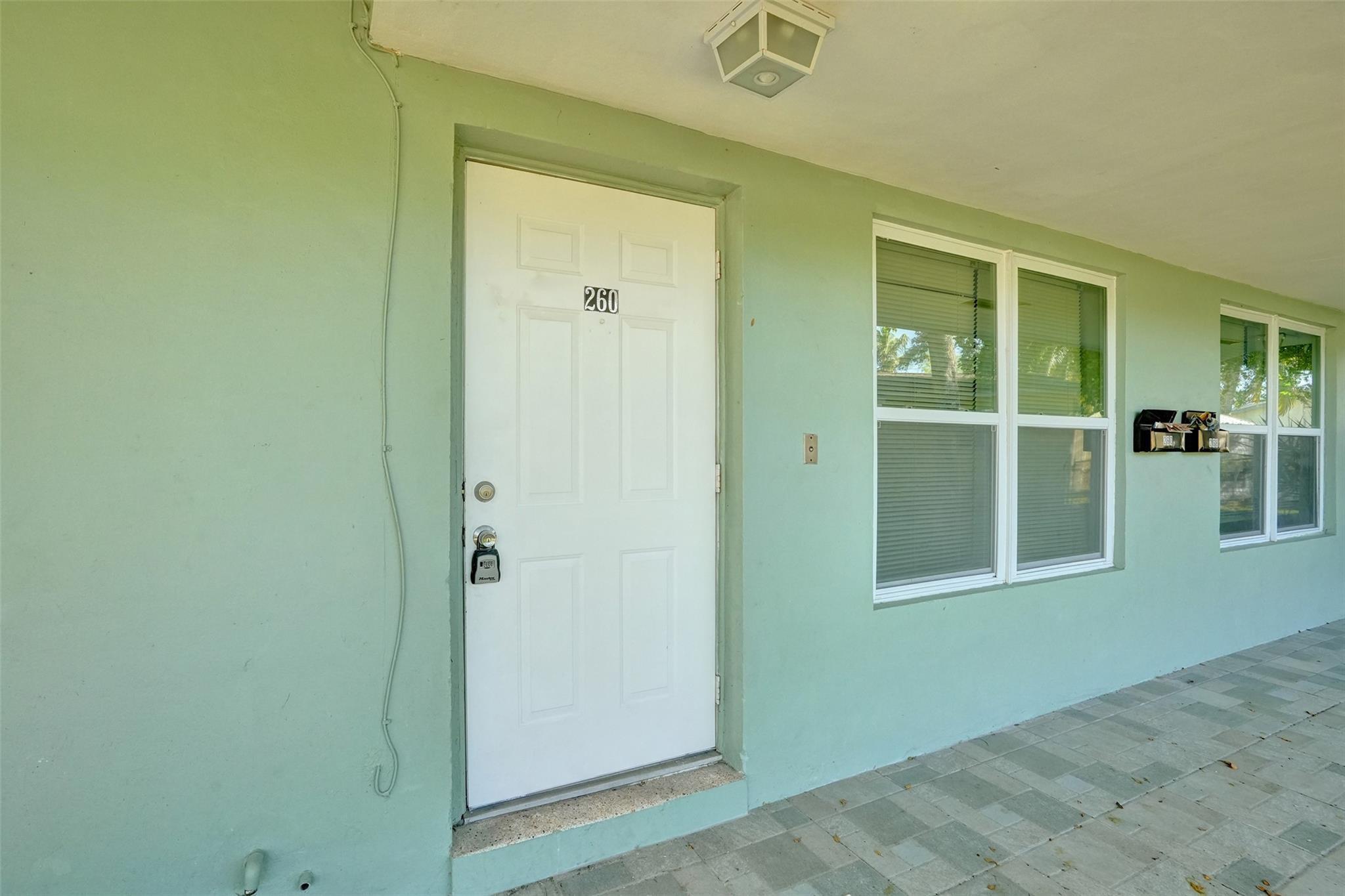 260 NE 41st Street, Oakland Park, FL 33334, Oakland Park - Photo 5
