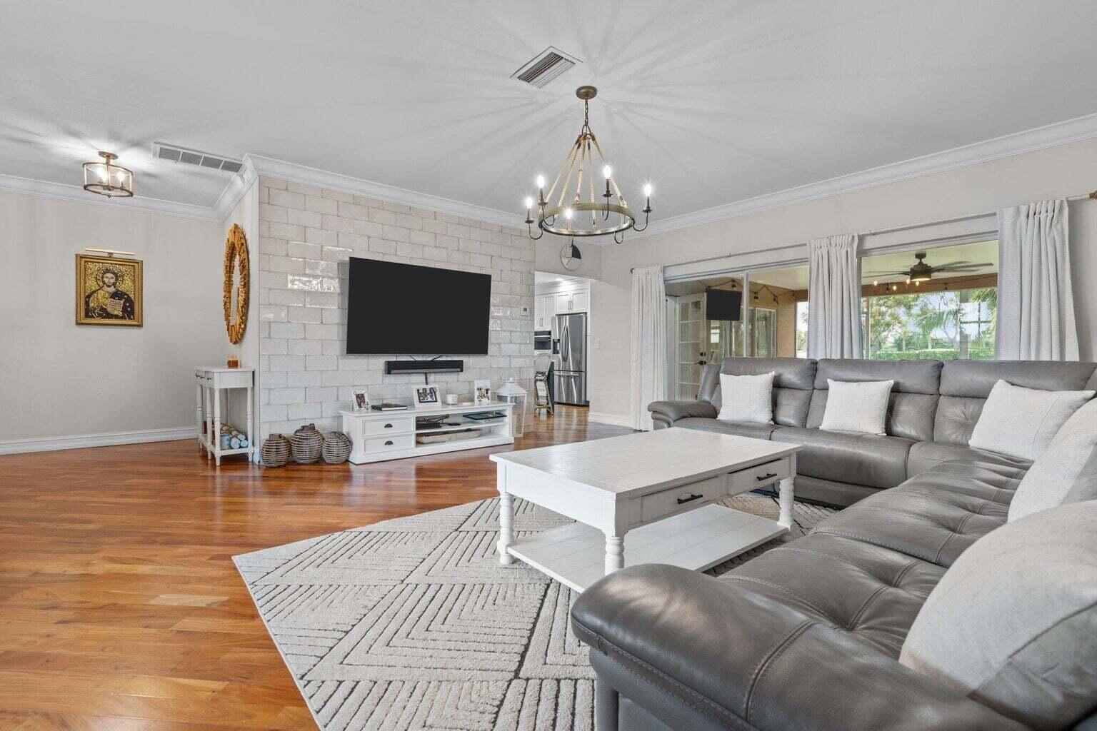 3929 LOWSON Boulevard, Delray Beach, FL 33445, Delray Beach - Photo 4