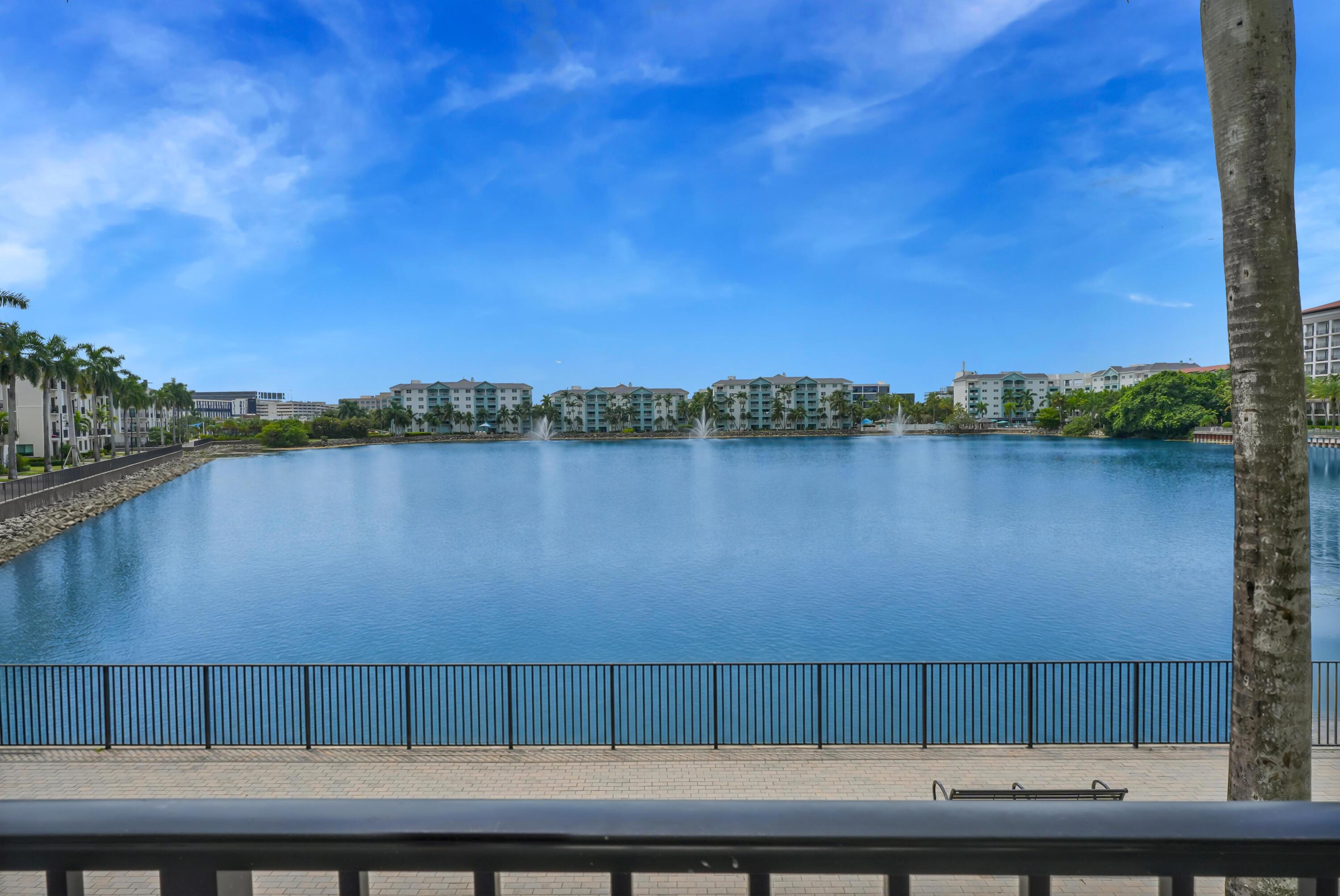 4716 NW 84th Court, Doral, FL 33166, Doral - Photo 3