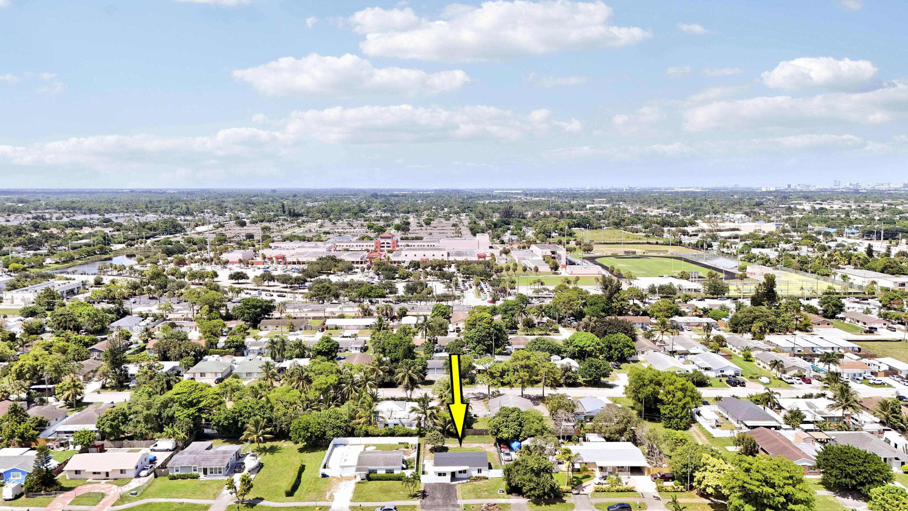 4785 Clinton Boulevard, Lake Worth, FL 33463, Lake Worth - Photo 2
