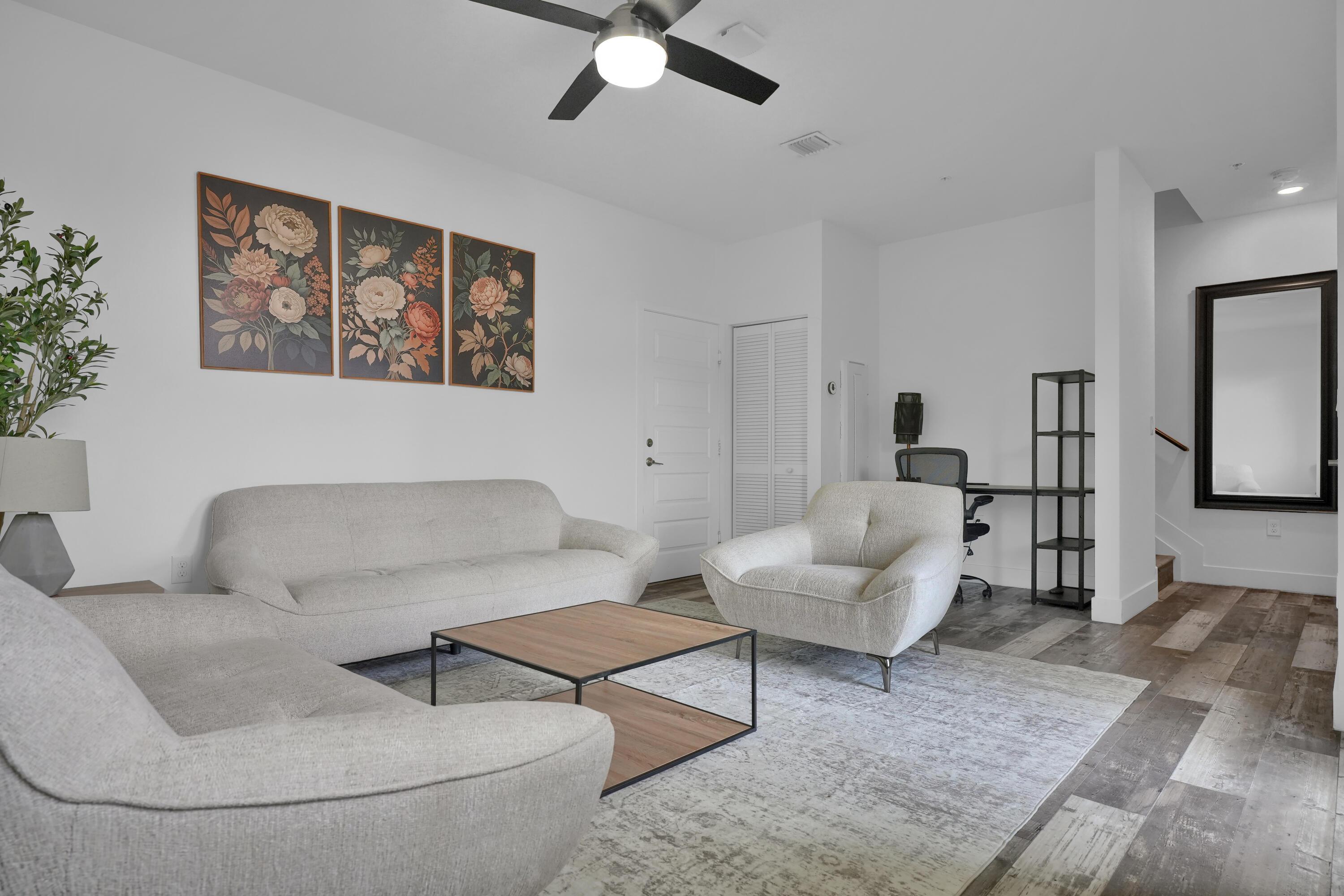 4716 NW 84th Court, Doral, FL 33166, Doral - Photo 4