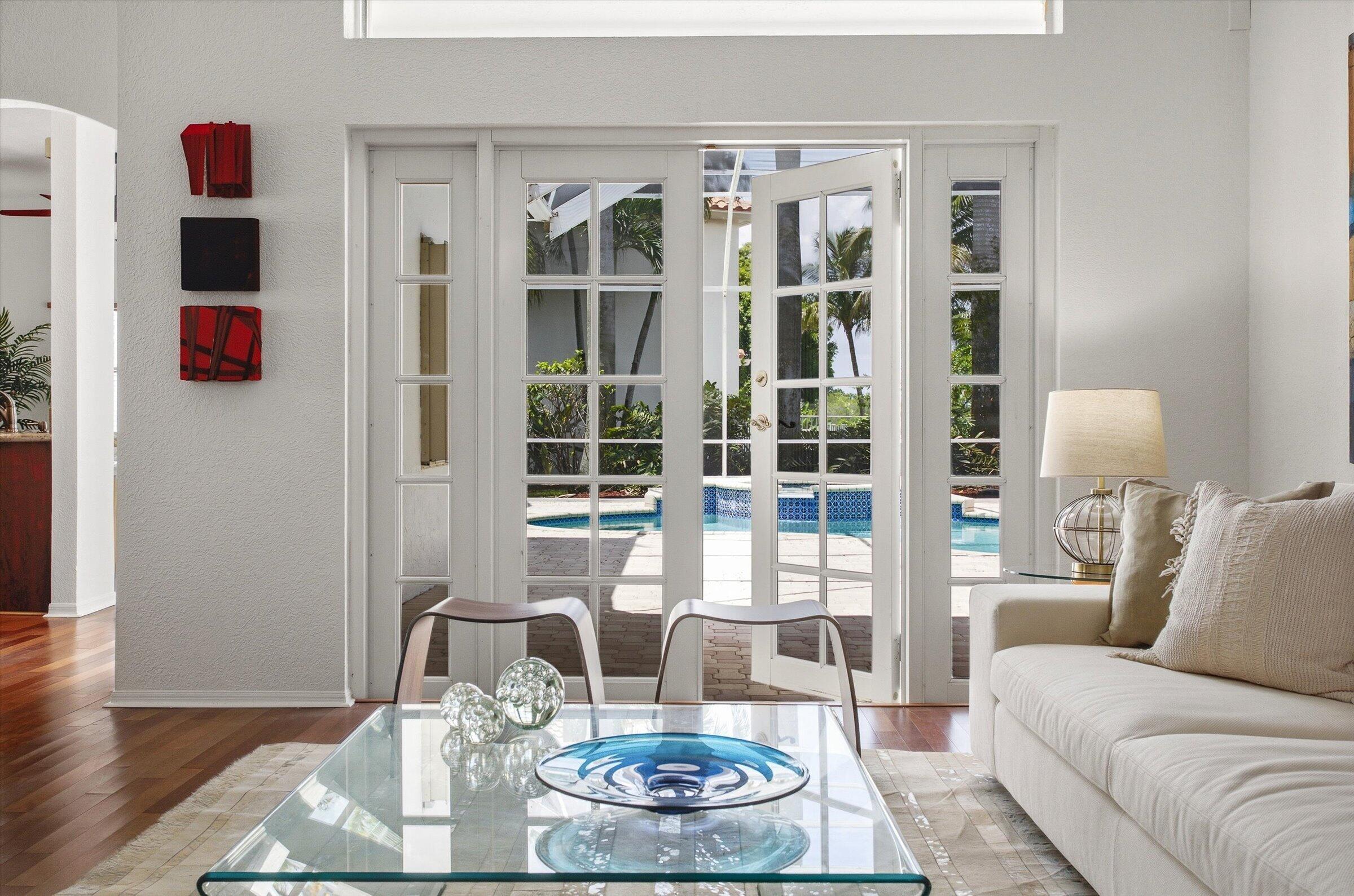 1285 WINDSOR Lane, Weston, FL 33327, Weston - Photo 4
