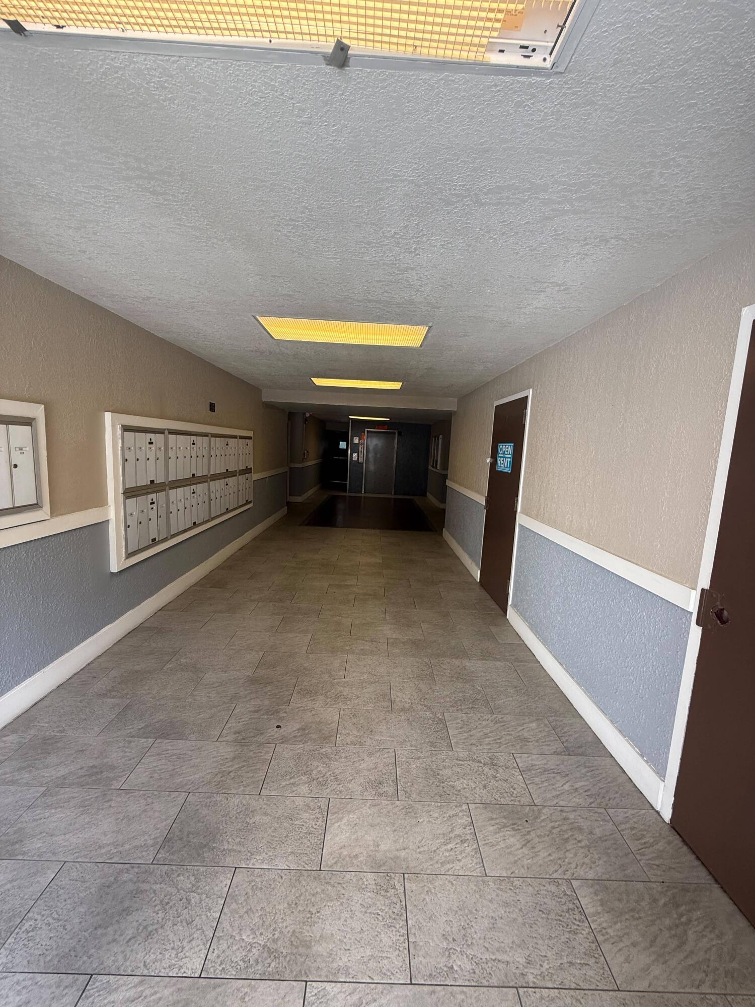 482 NW 165TH ST Road A-301, Miami, FL 33169, Miami - Photo 3
