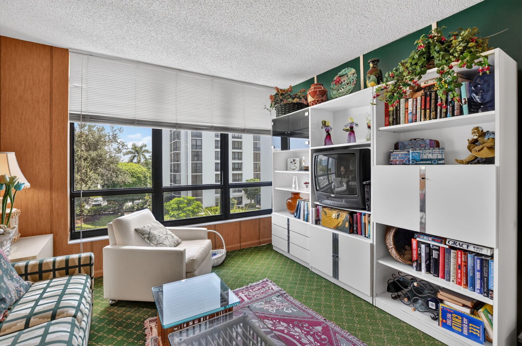 7786 Lakeside Boulevard 641, Boca Raton, FL 33434, Boca Raton - Photo 4